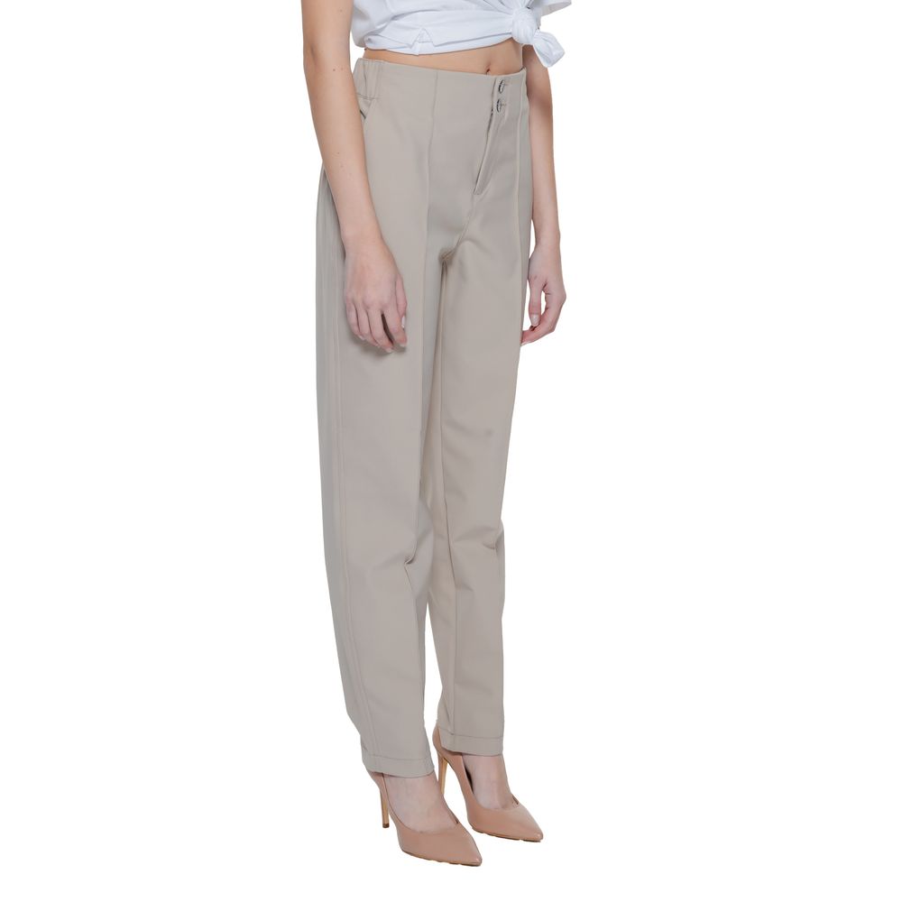 Beige Polyamide Cropped Pants - ventzia