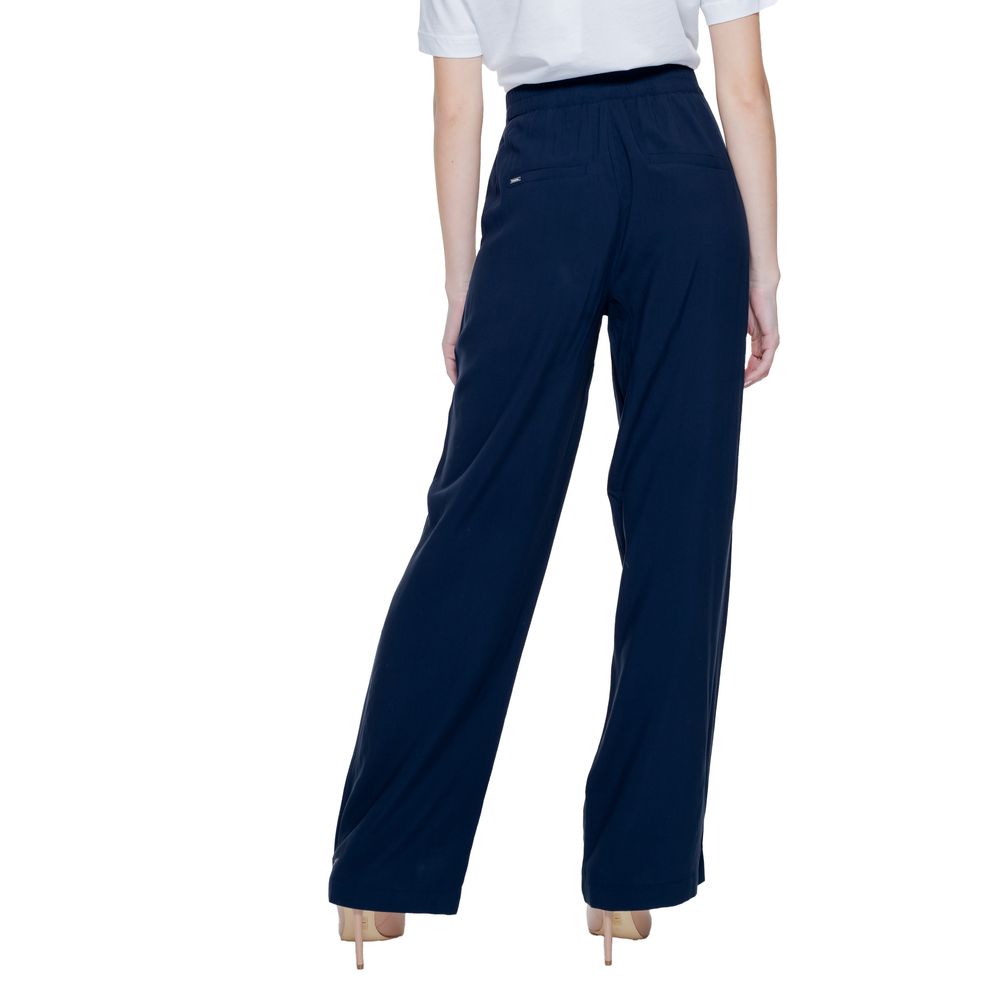 Blue Viscose Casual Pants - ventzia