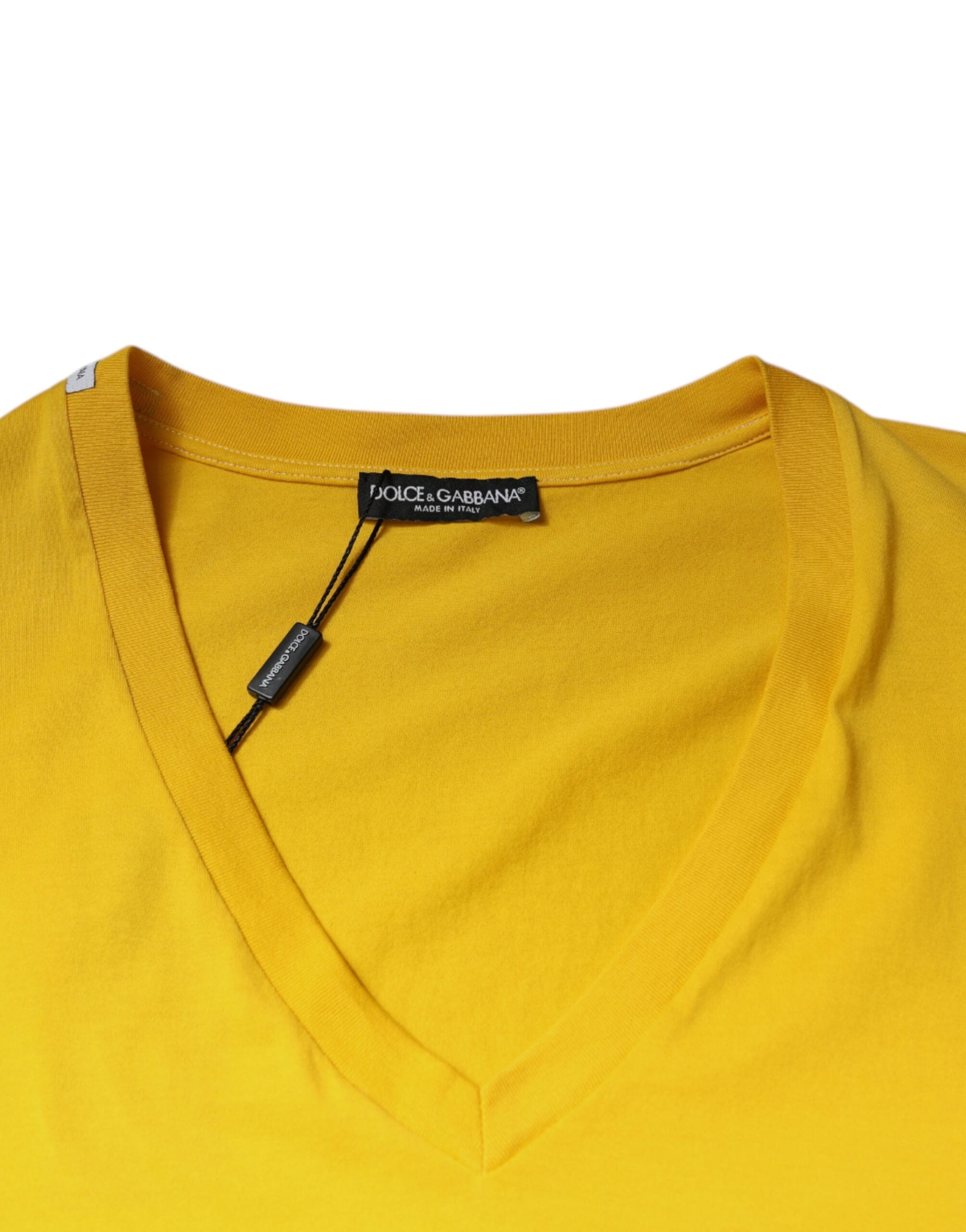 Yellow Cotton V-neck Short Sleeves T-shirt - ventzia