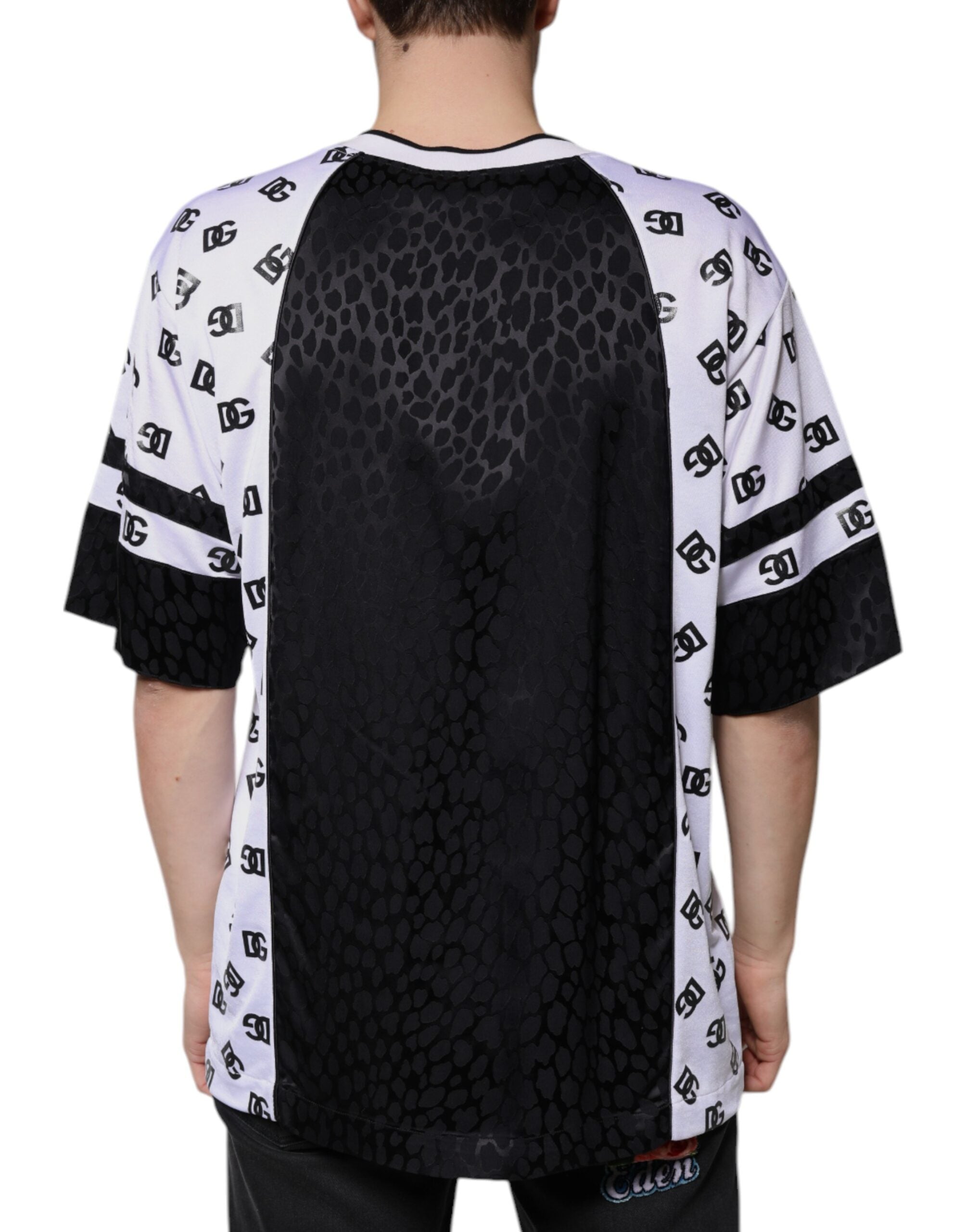 Black White Logo Men Short Sleeves T-shirt - ventzia
