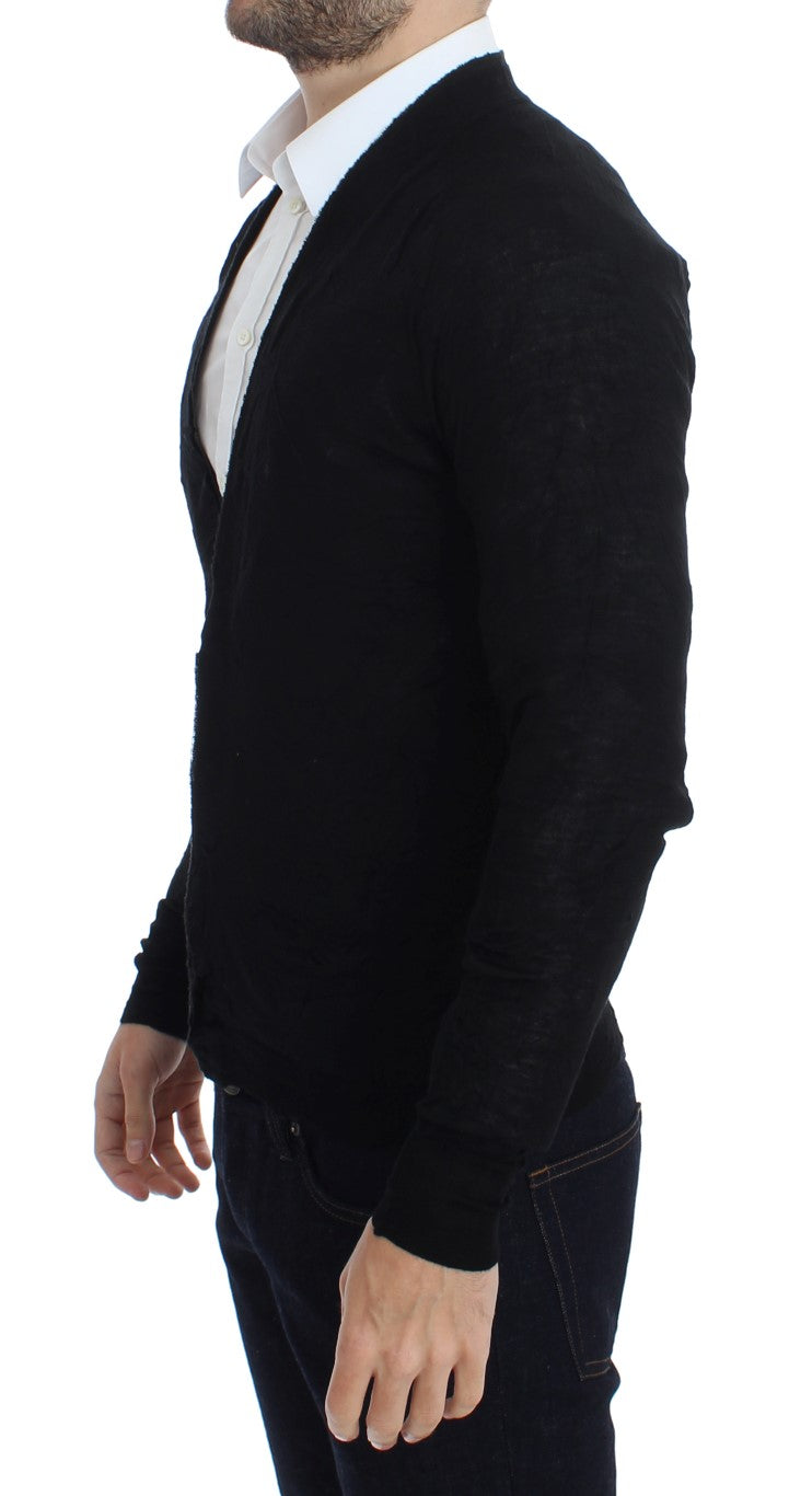 Elegant Black Merino Wool Cardigan - ventzia