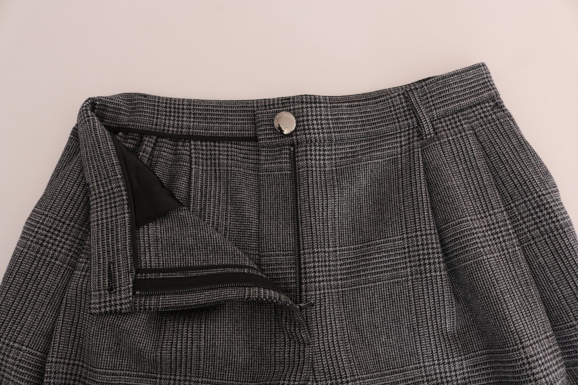 Elegant Gray Check Capri Wool Pants - ventzia