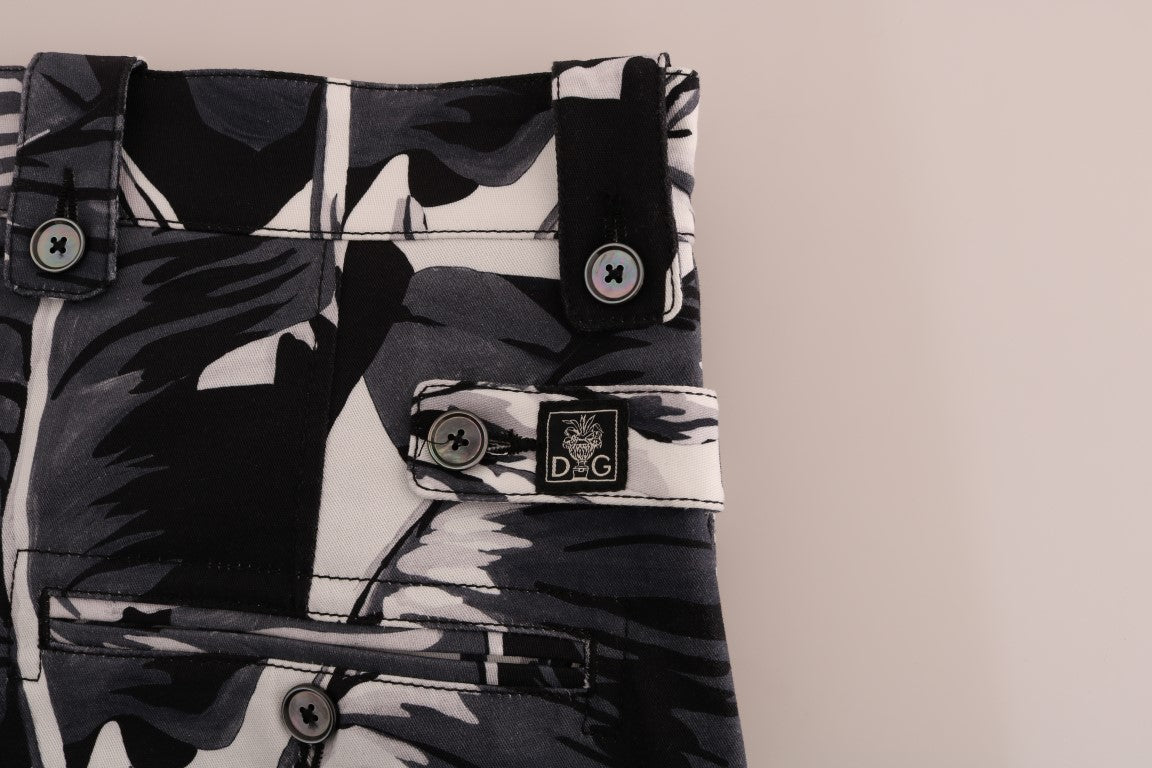 Elegant Capri Casual Pants in Banana Leaf Print - ventzia