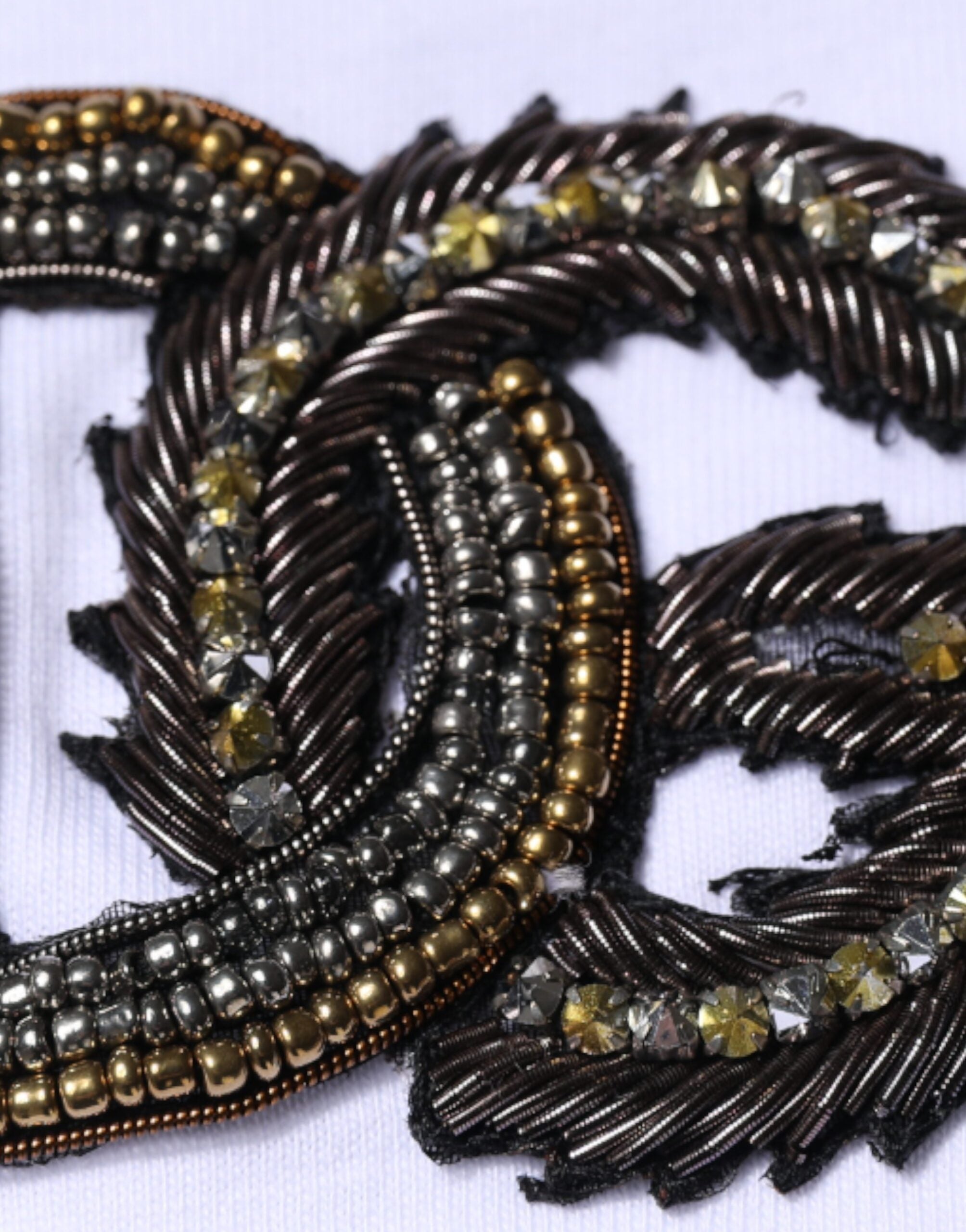 White DG Logo Cotton Crew Neck T-shirt - ventzia