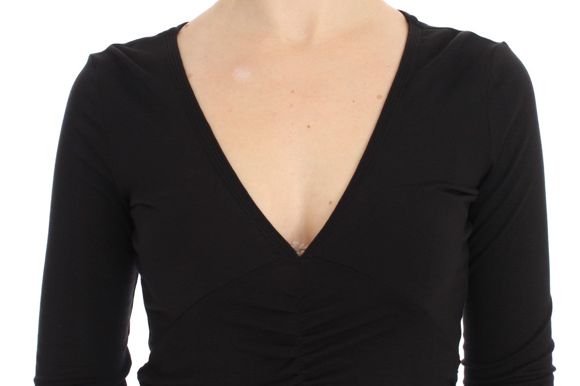Elegant V-Neck Black Viscose Blend Sweater - ventzia