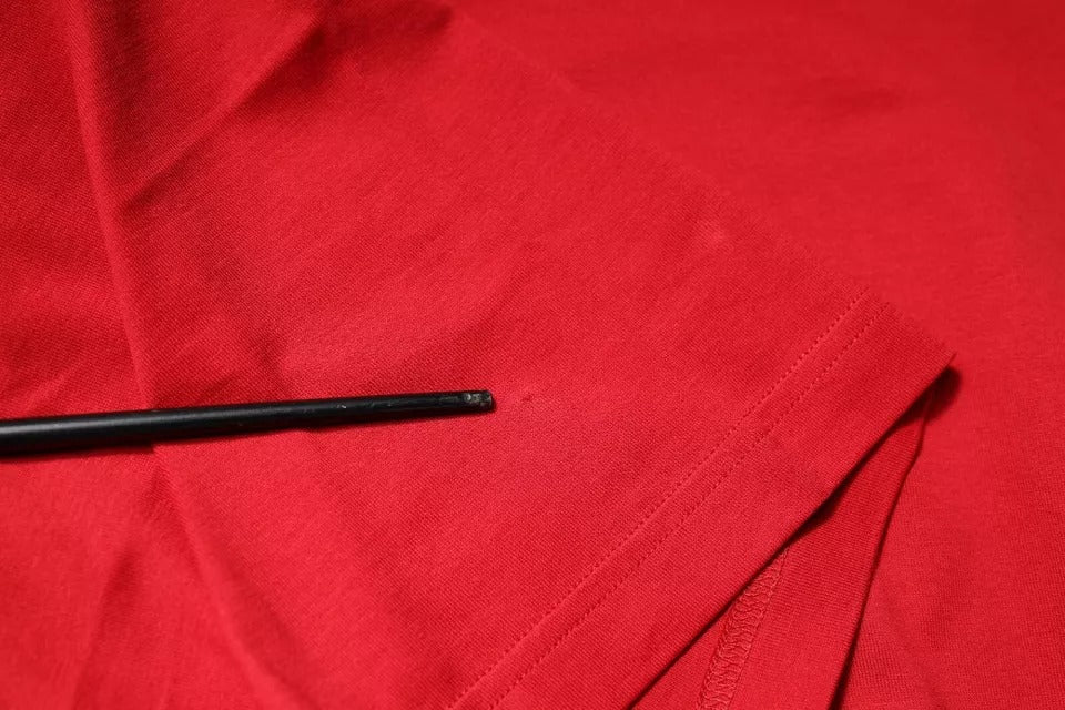 Red Logo Print Cotton Crew Neck T-shirt - ventzia