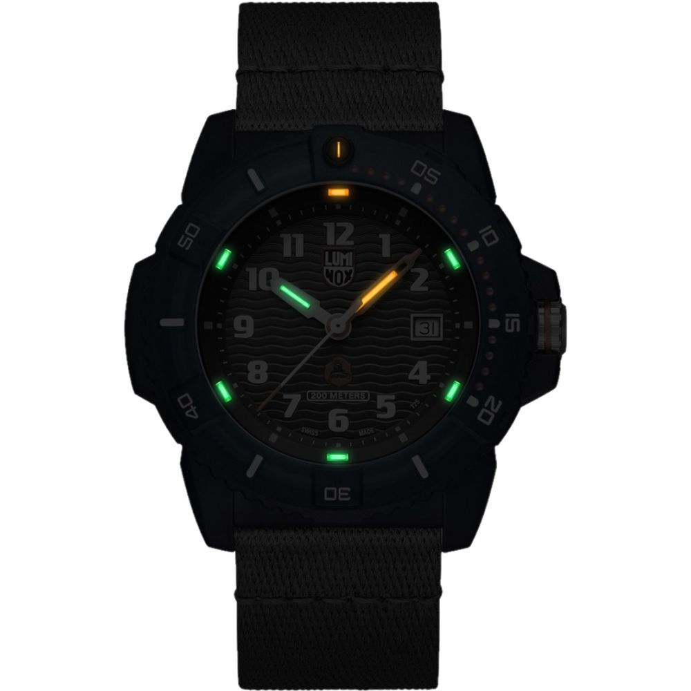 Gray Nylon Sport Watch - ventzia
