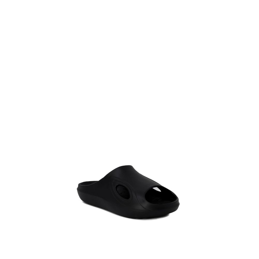 Black Polyethylene Slippers - ventzia