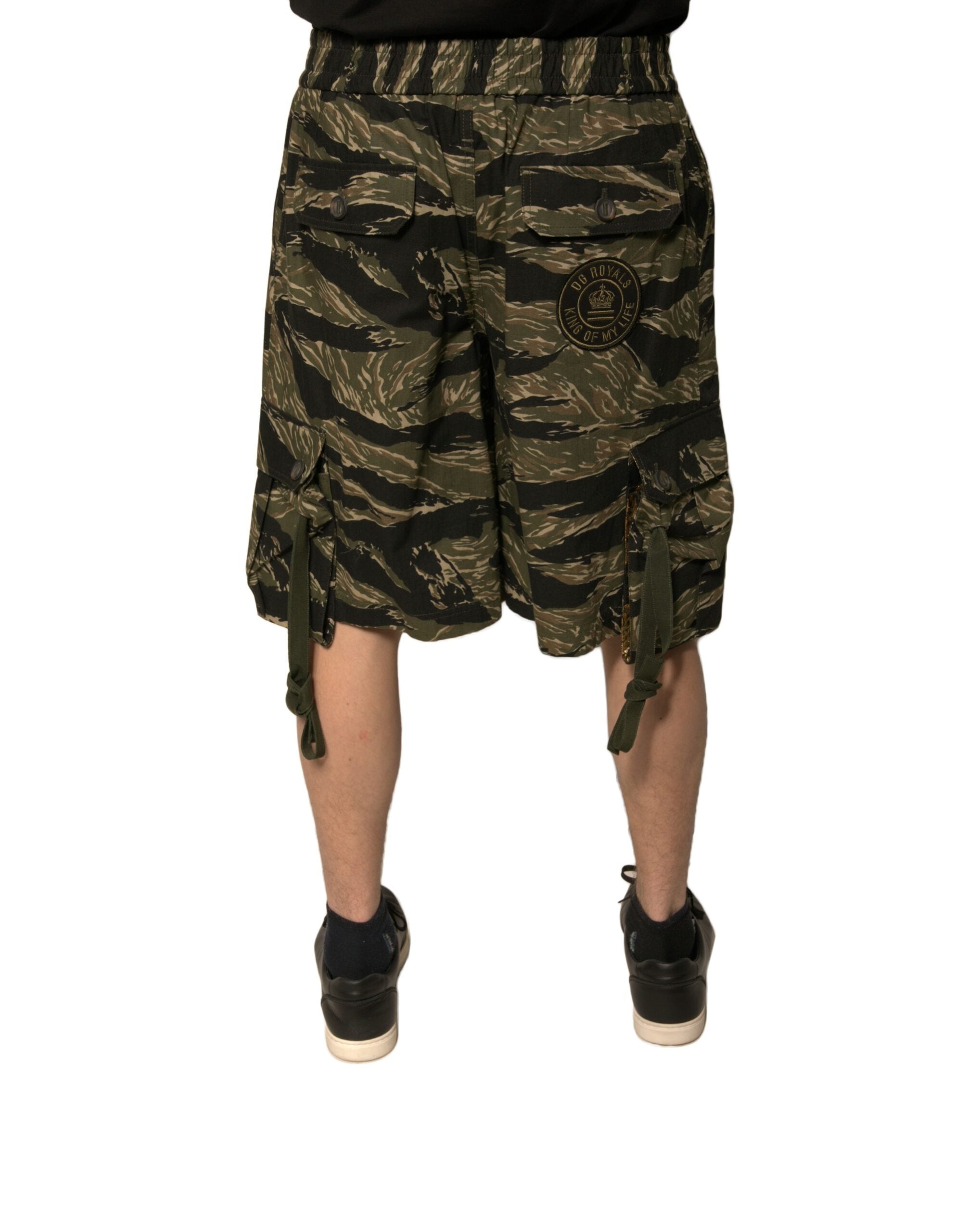 Black Gold Patterned Cotton Bermuda Shorts - ventzia