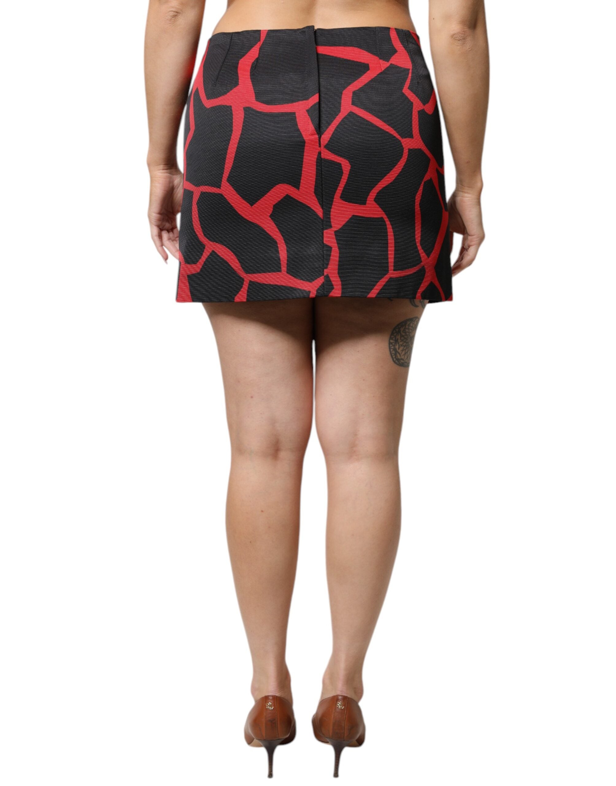 Black Red Abstract Mid Waist A-line Mini Skirt - ventzia