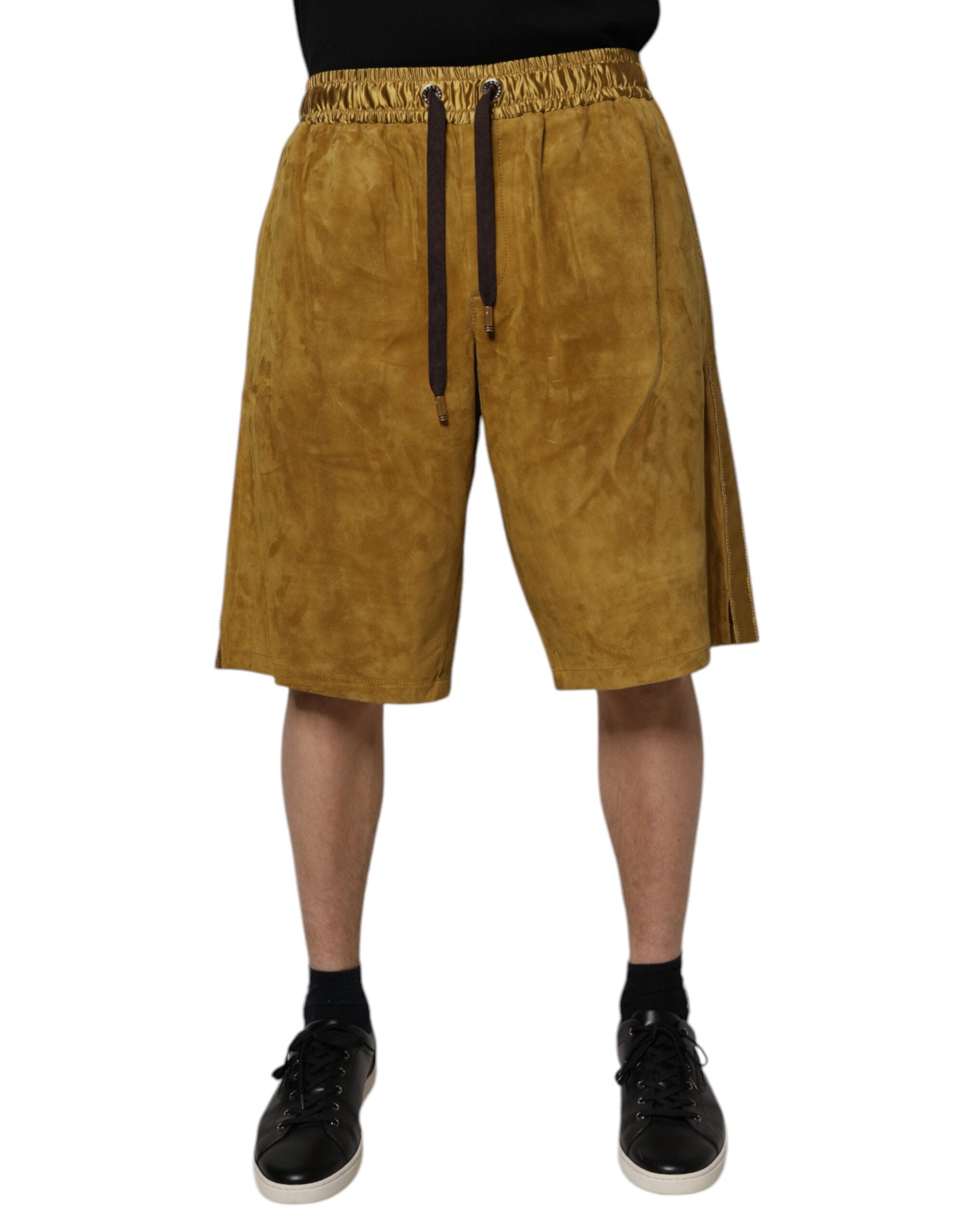 Brown Lambskin Suede Men Bermuda Shorts - ventzia