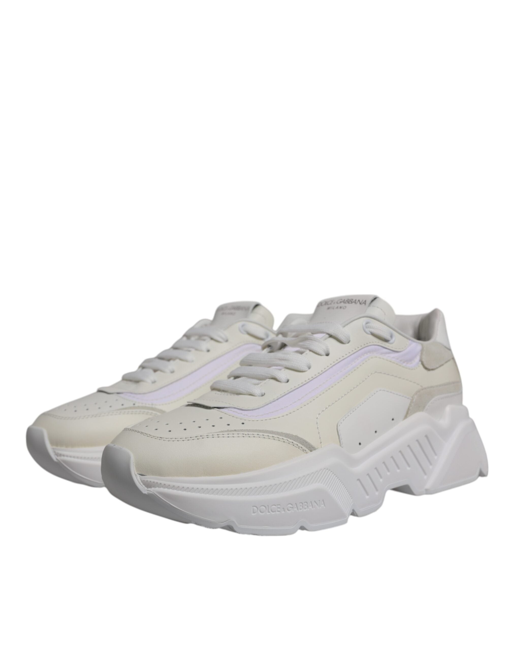 White Daymaster Low Top Sneakers Shoes - ventzia