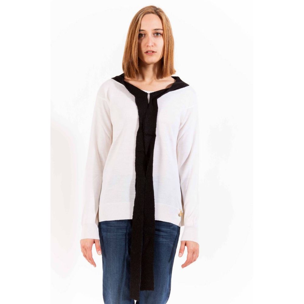 White Wool Women Sweater - ventzia