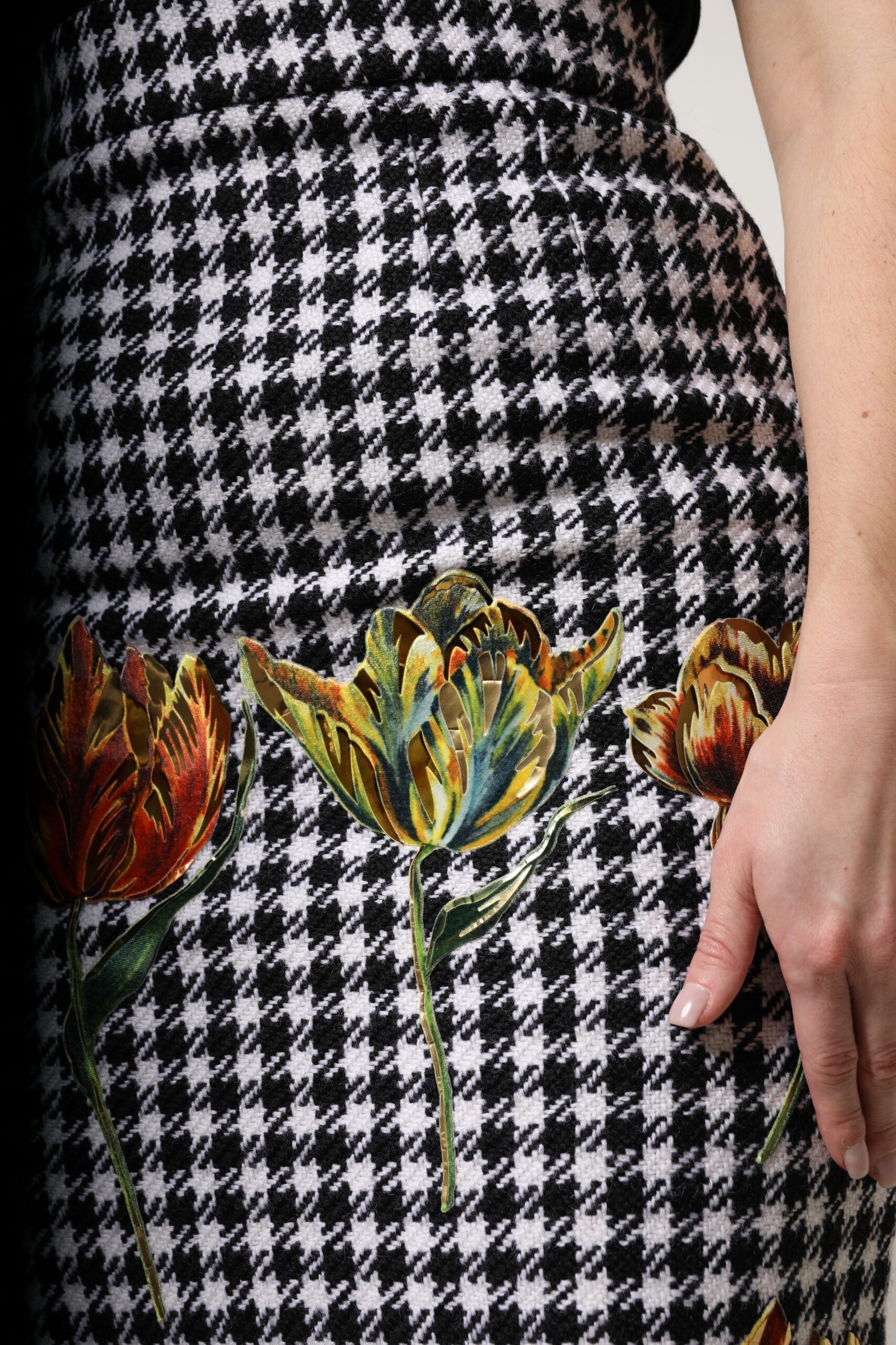 Multicolor Floral Print High Waist Pencil Cut Skirt - ventzia