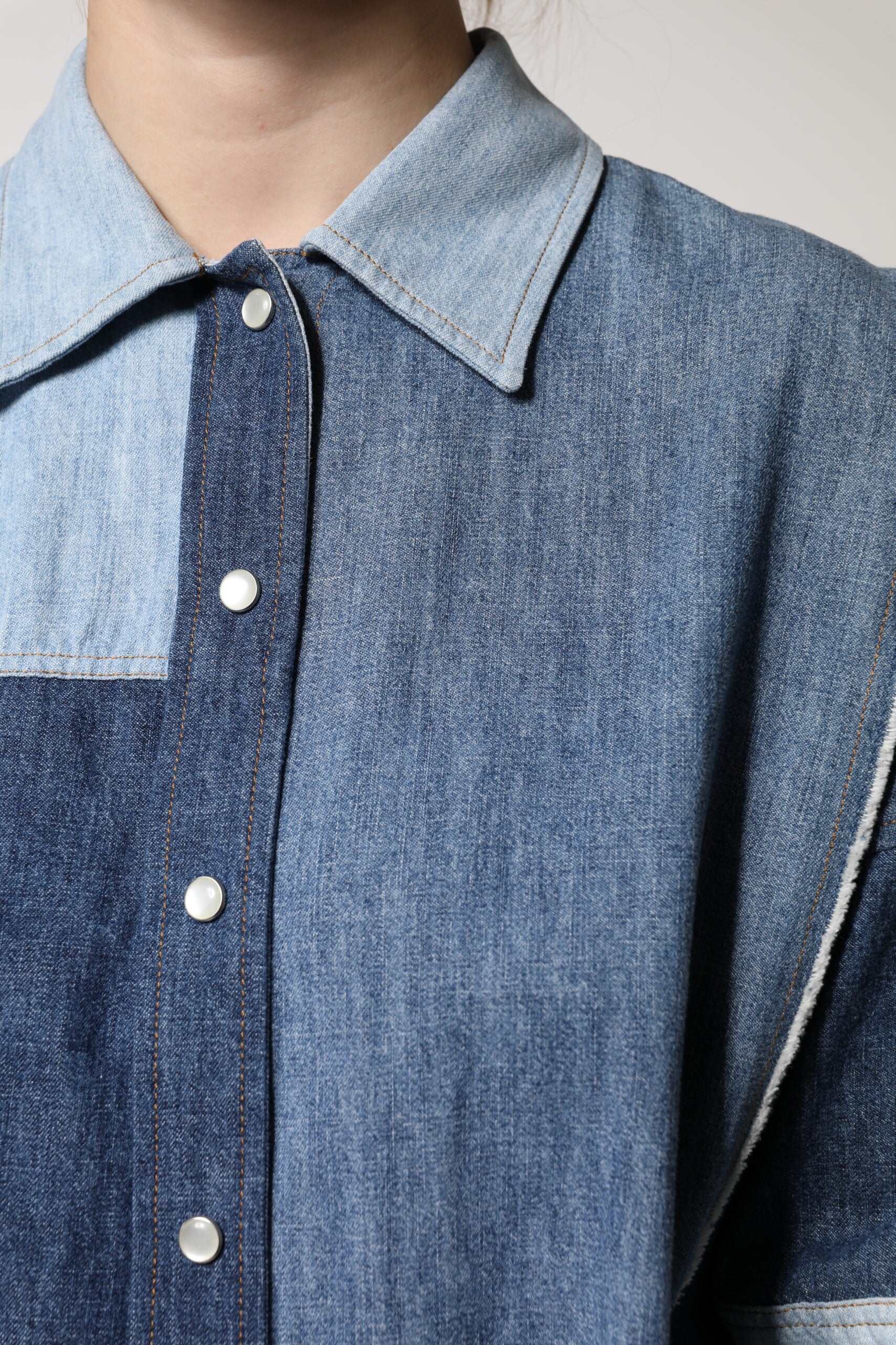Blue Cotton Button Up Collared Long Sleeve Top - ventzia