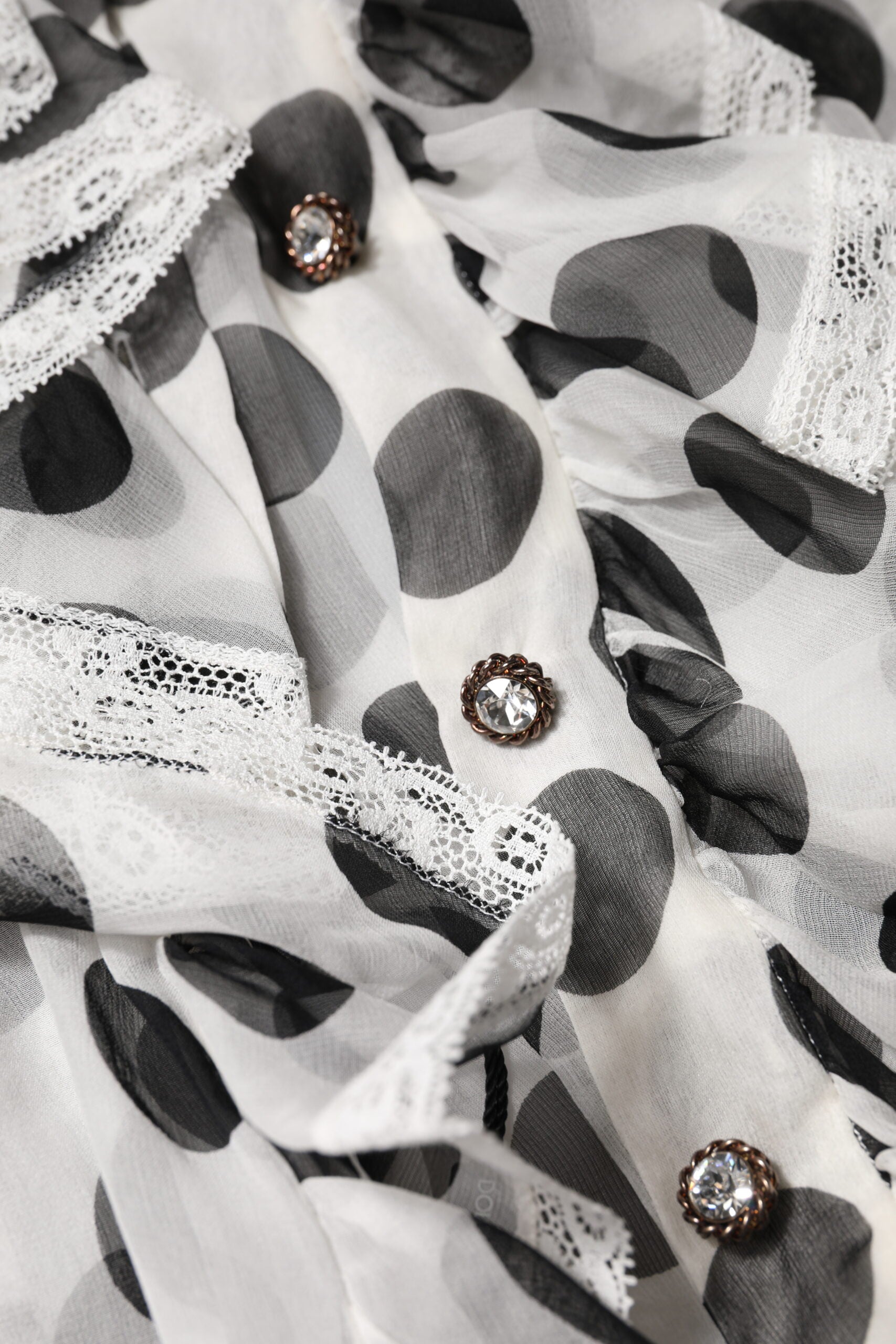 White Black Polka Dot Cotton Sleeveless Top - ventzia