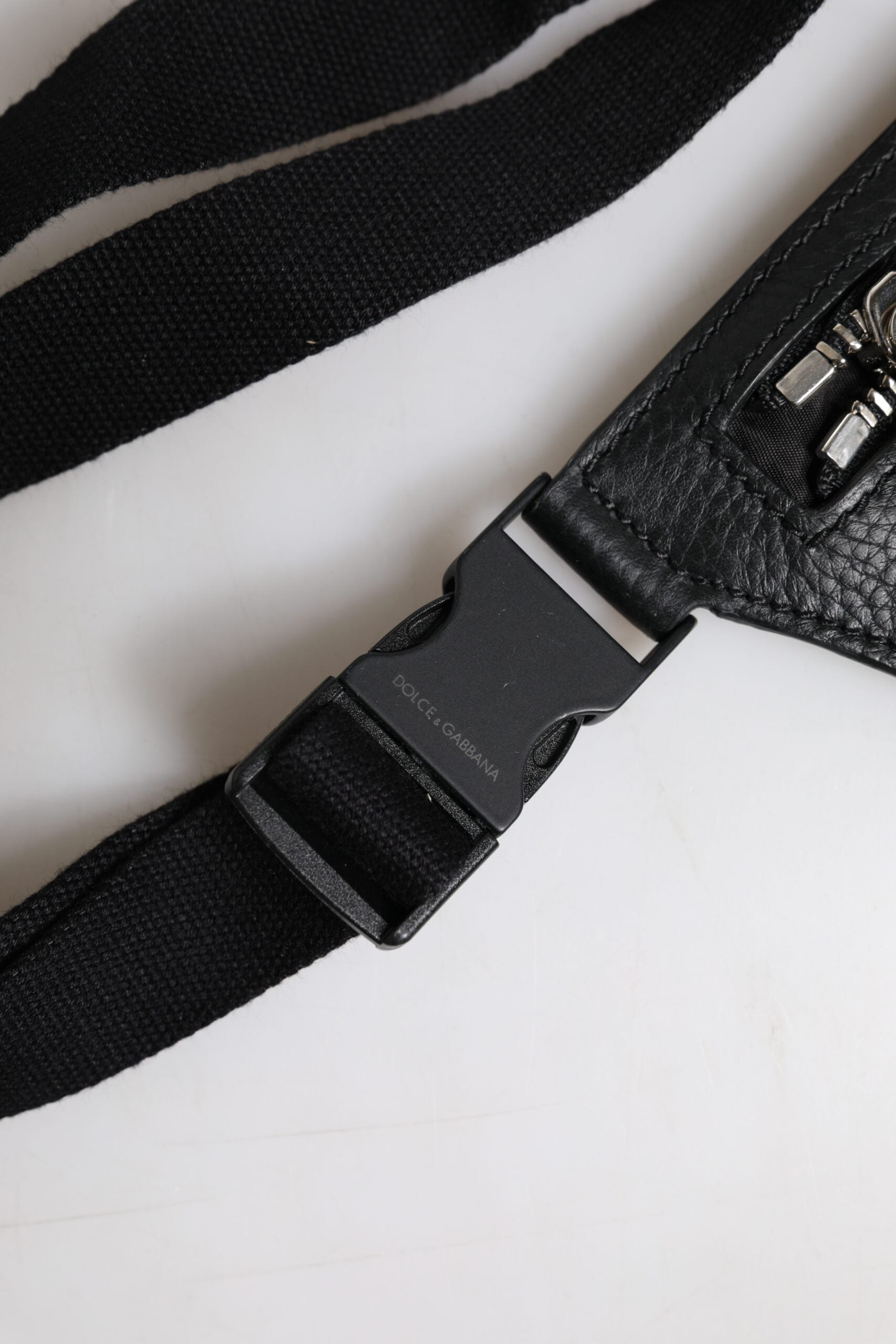 Black Calfskin Logo Plaque Belt Waist Men Fanny Pack Bag - ventzia