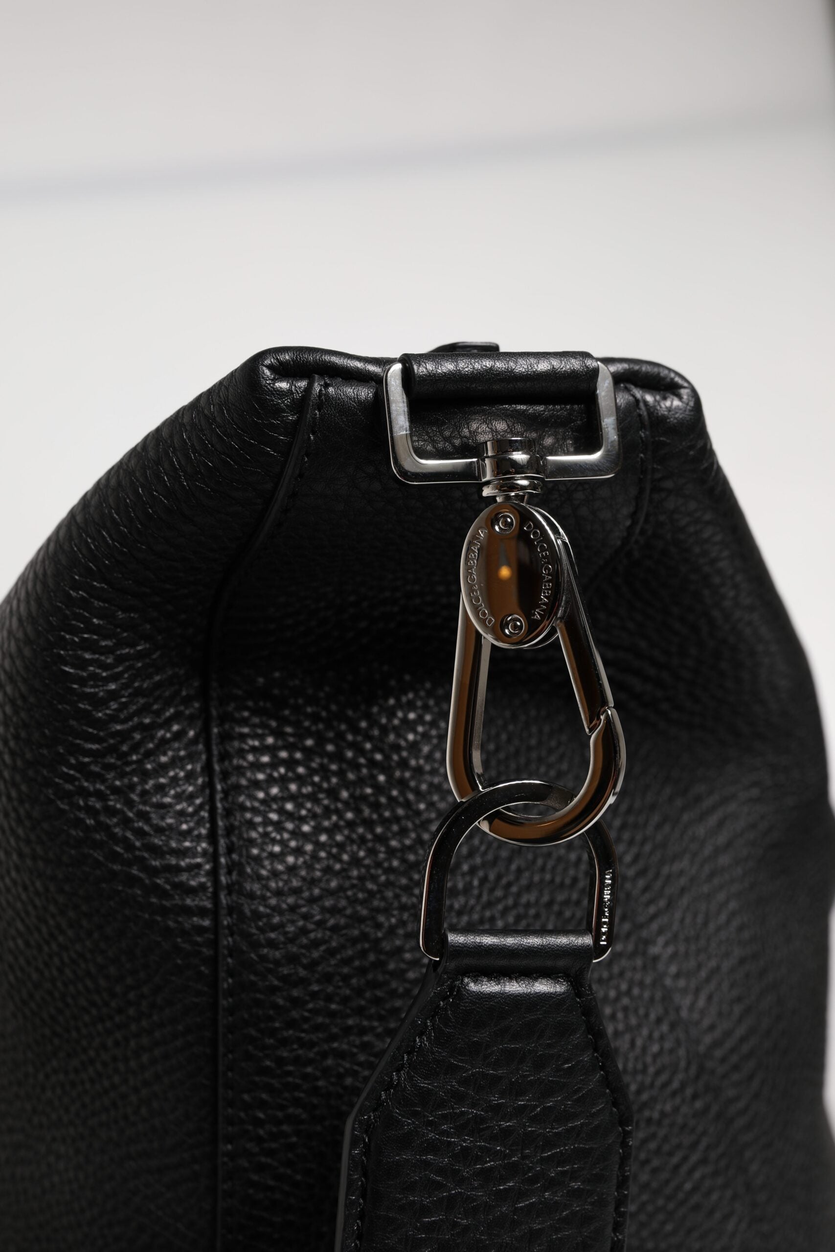 Black Calfskin Leather Hand Shoulder Duffle Bag - ventzia