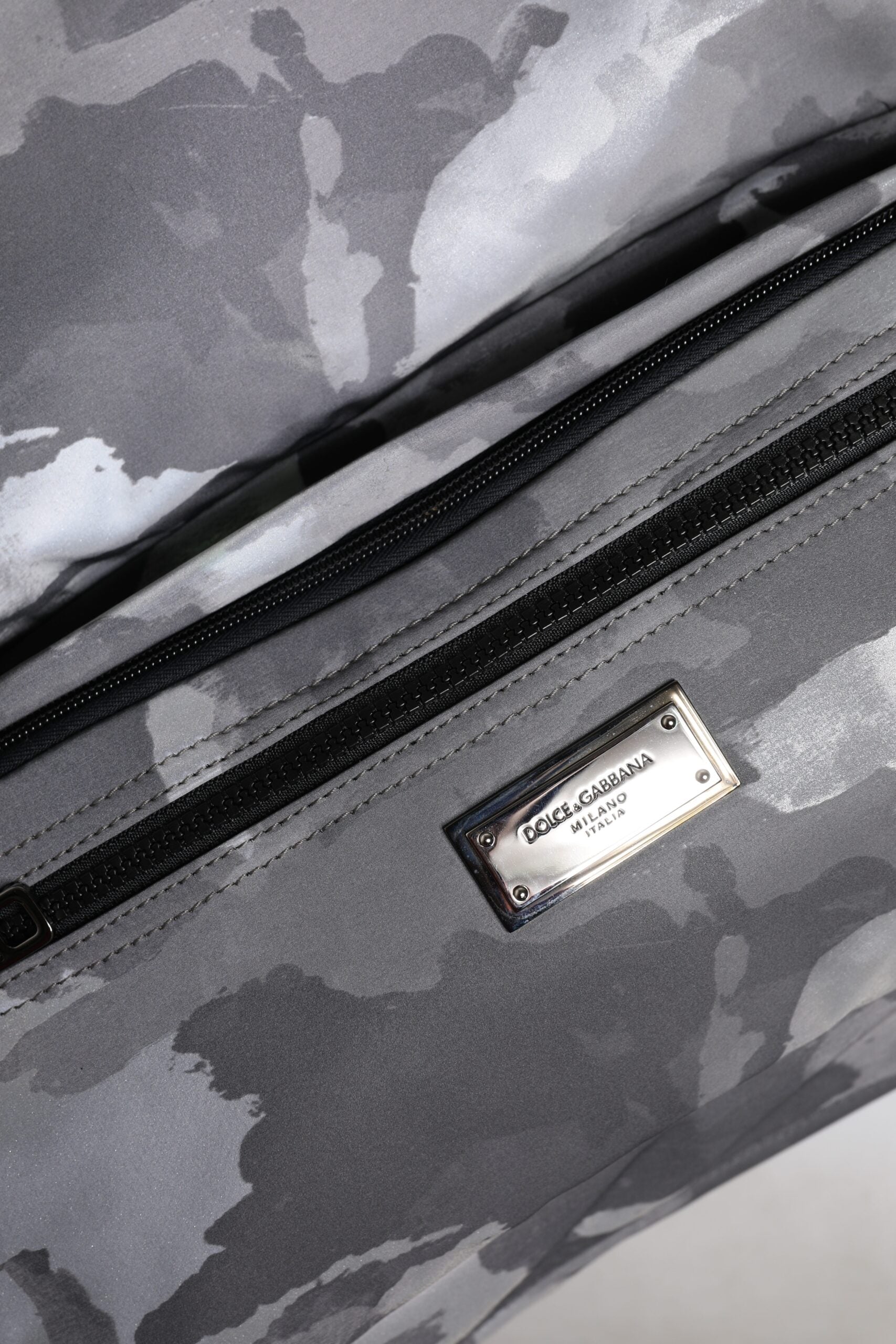 Gray Camo Cotton Multiple Compartments Tote Bag - ventzia