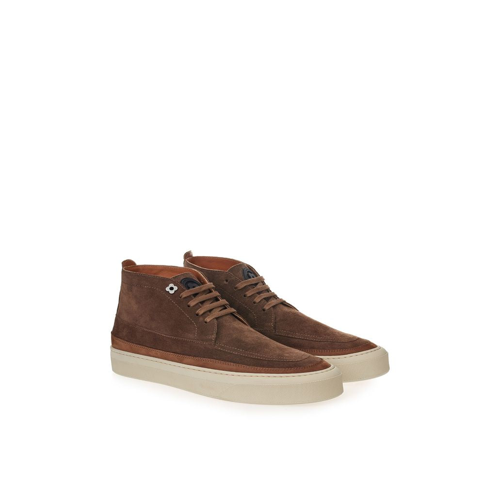 Elegant Suede Sneakers in Rich Brown - ventzia