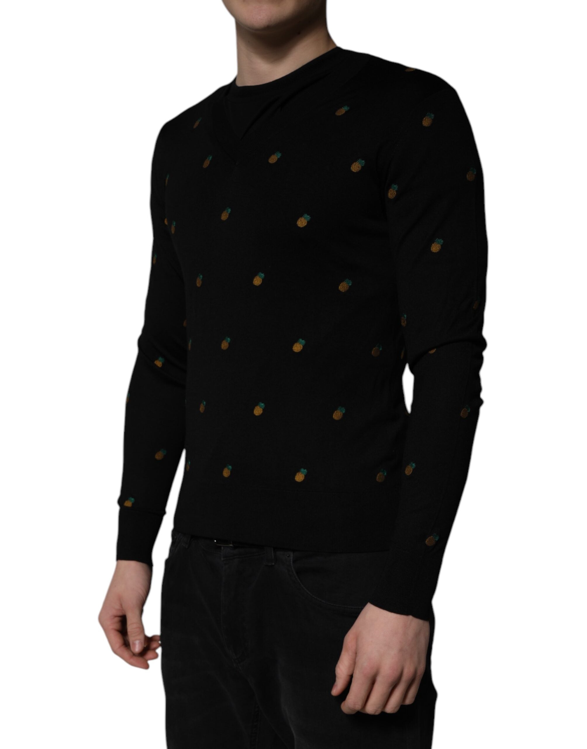 Black Pineapple Crew Neck Pullover Sweater - ventzia