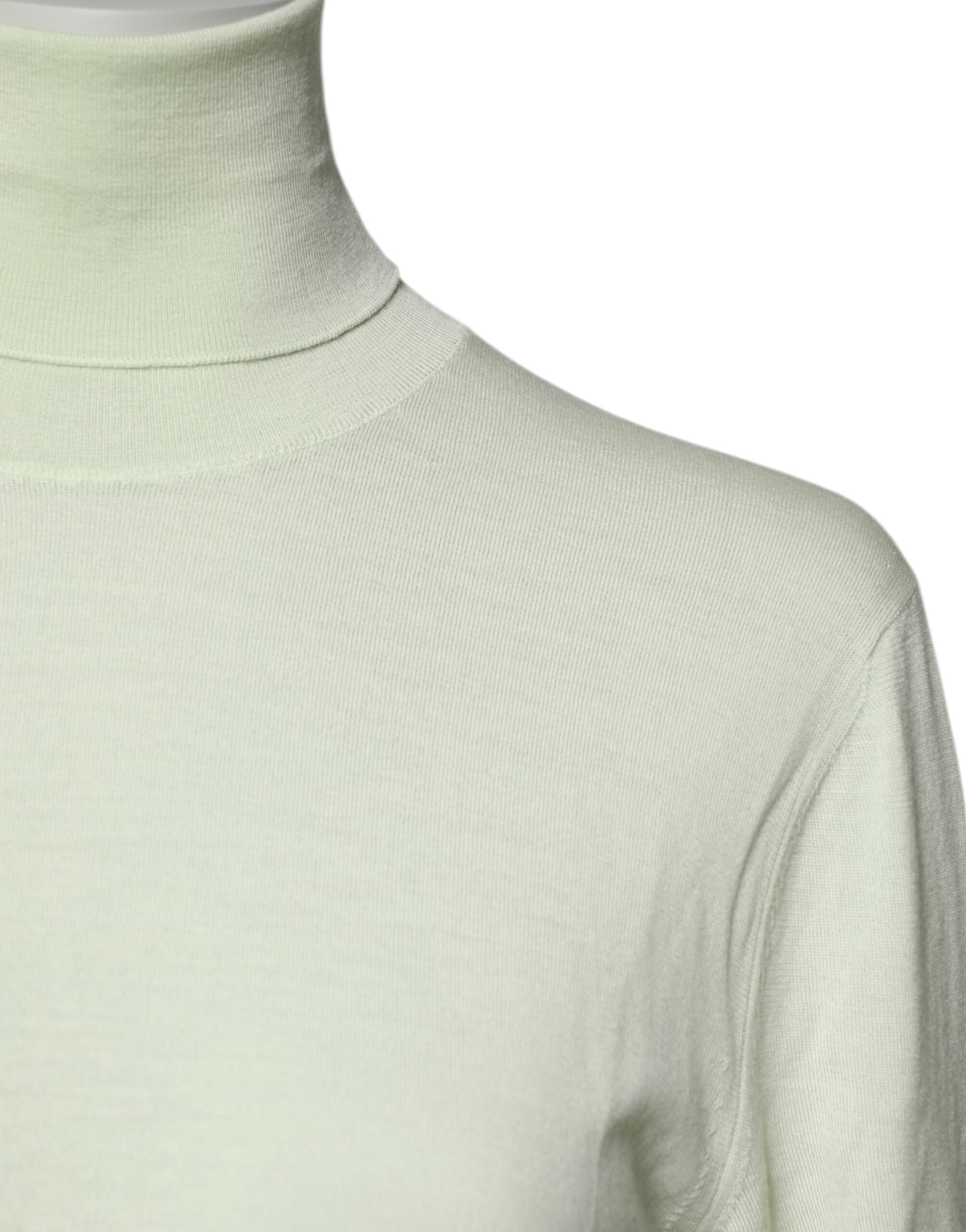 Light Green Wool Turtleneck Pullover Sweater - ventzia