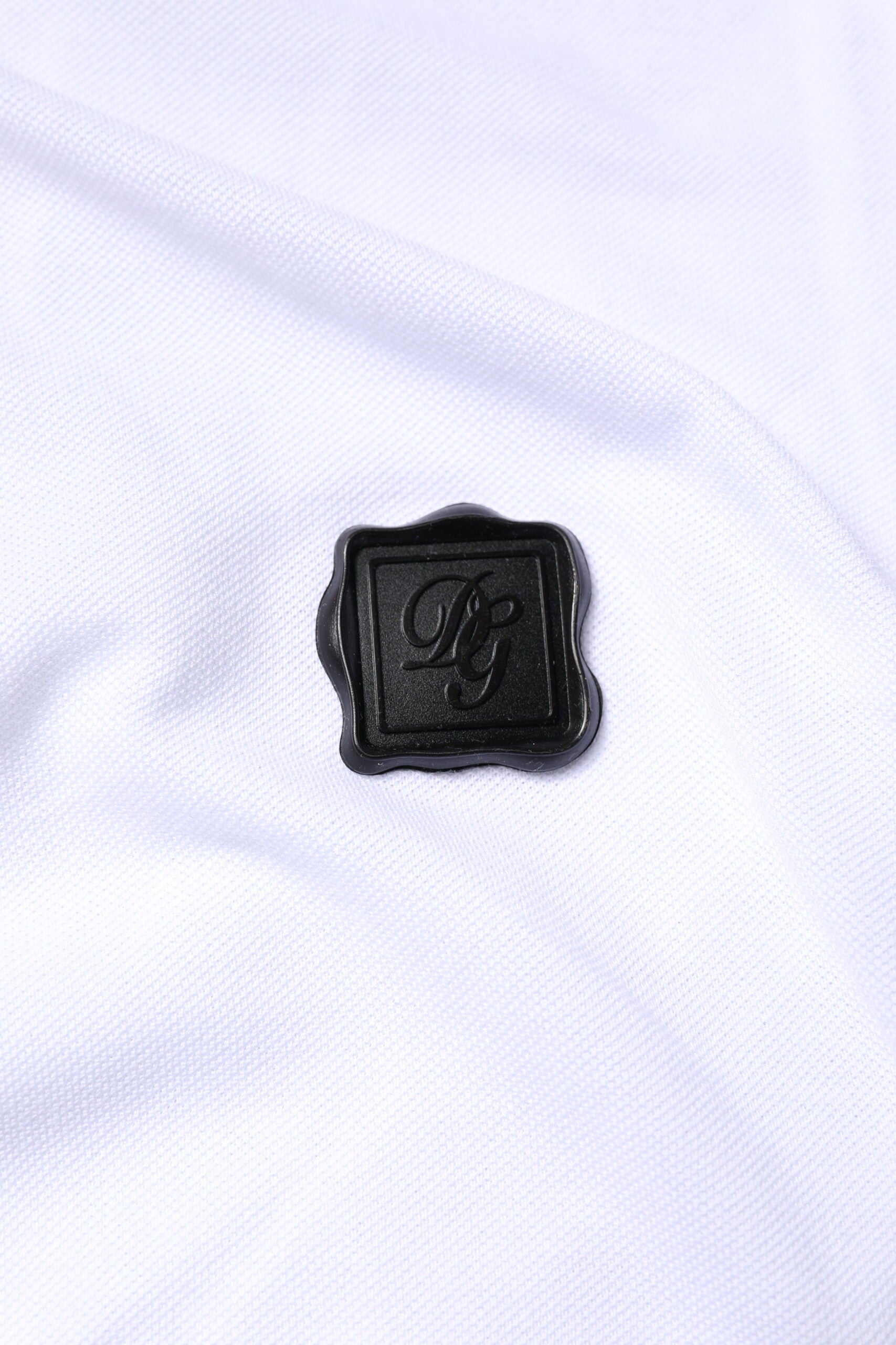 White Cotton Logo Collared Polo T-shirt - ventzia