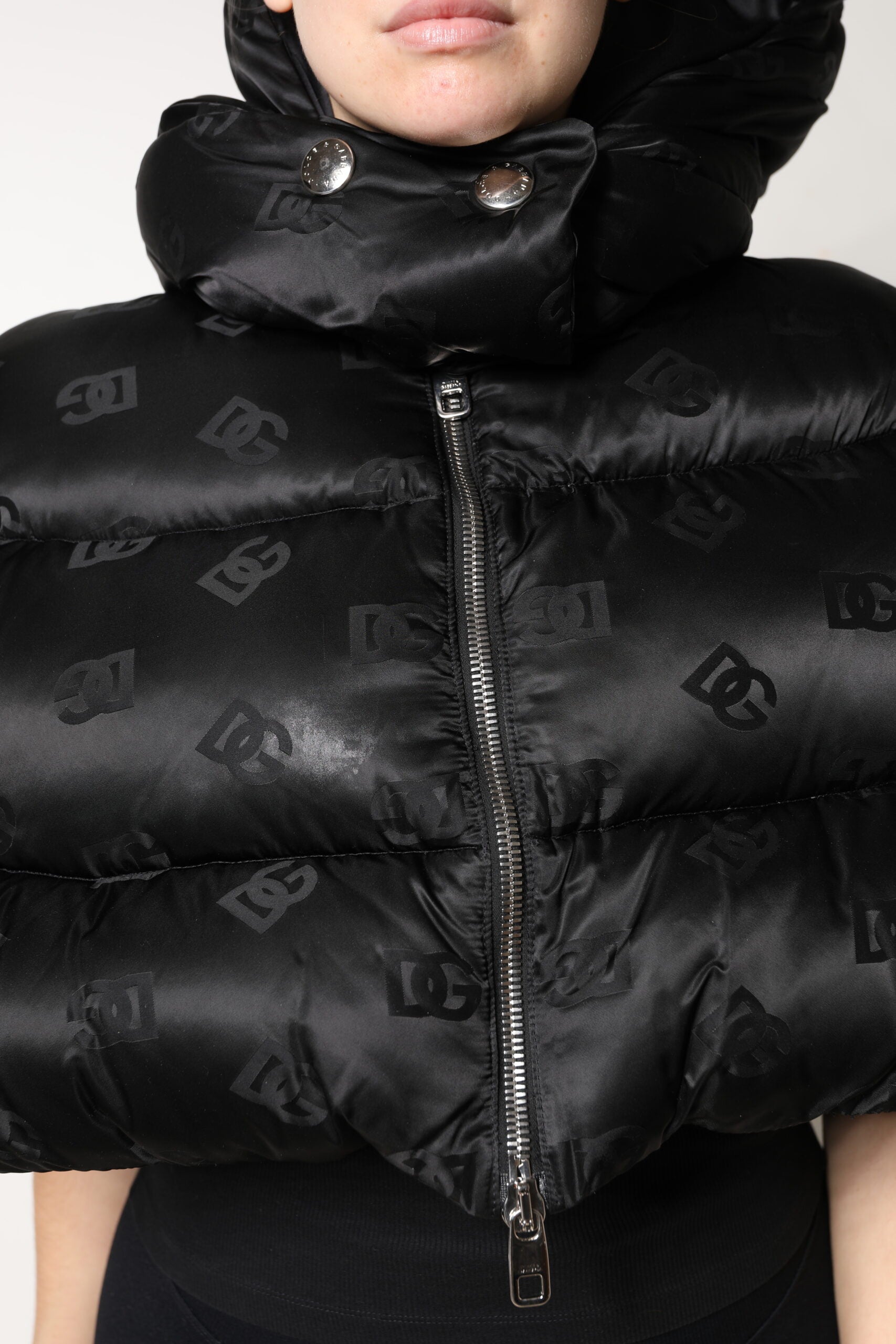 Black Padded Puffer Hooded Full Zip Cropped Jacket - ventzia