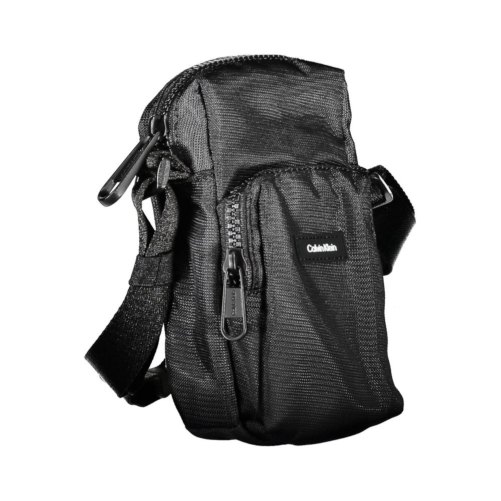 Elegant Black Shoulder Bag with Chic Detailing - ventzia