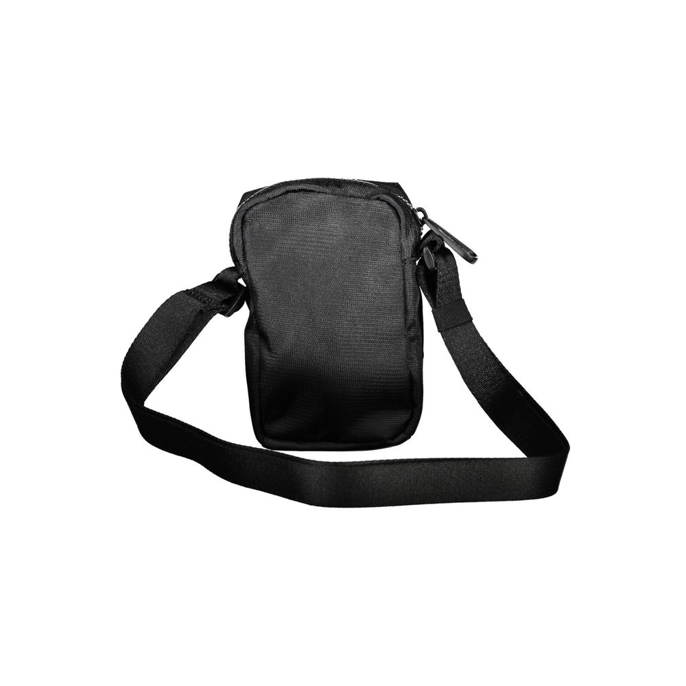 Elegant Black Shoulder Bag with Chic Detailing - ventzia