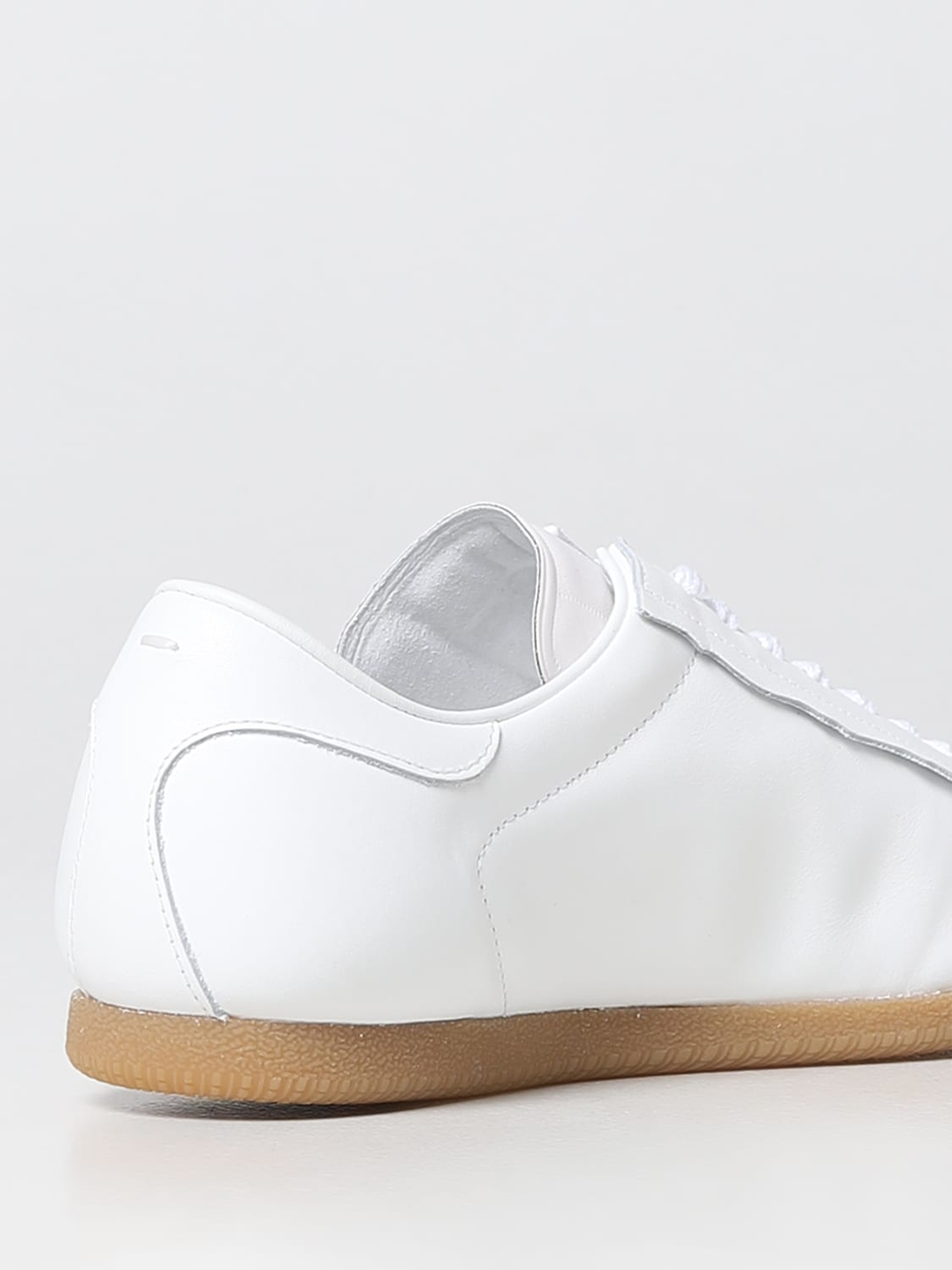Low Featherlight Leather And Suede Sneakers - ventzia