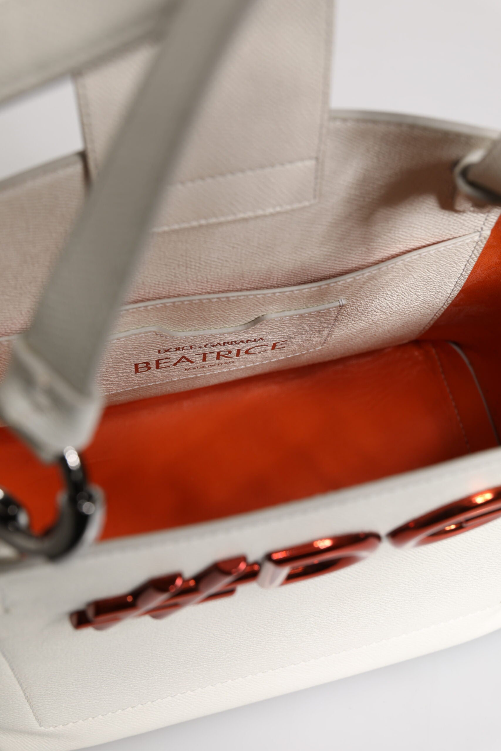 White Leather #DG BEATRICE Top Handle Tote Bag - ventzia