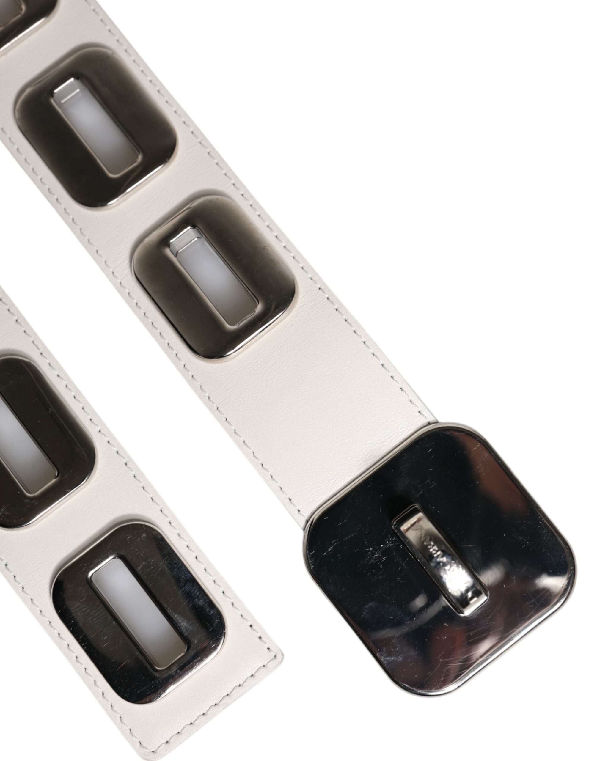 White Leather Gold Tone Rotating Buckle Belt - ventzia