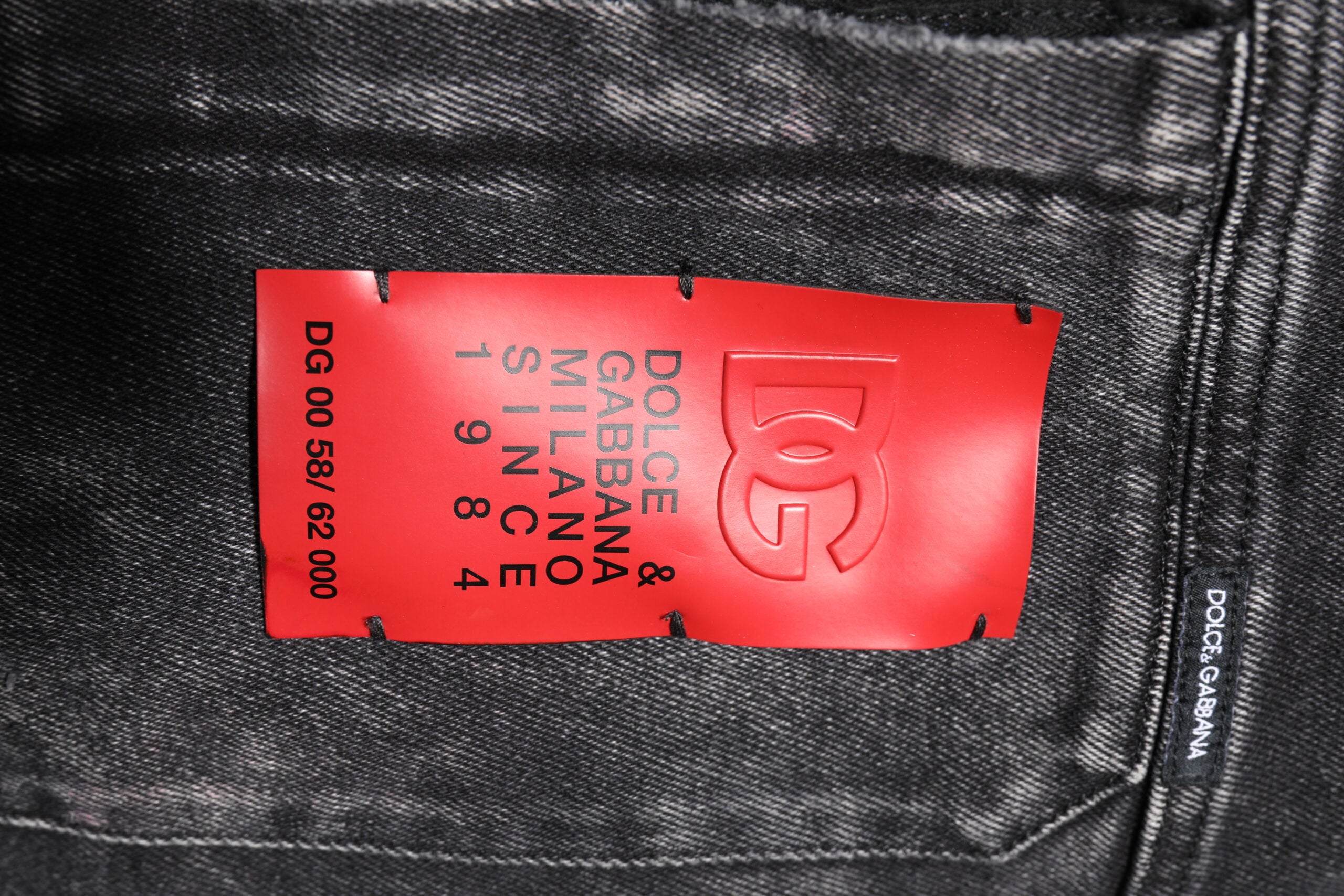 Black Logo Cotton Stretch Denim Jacket - ventzia