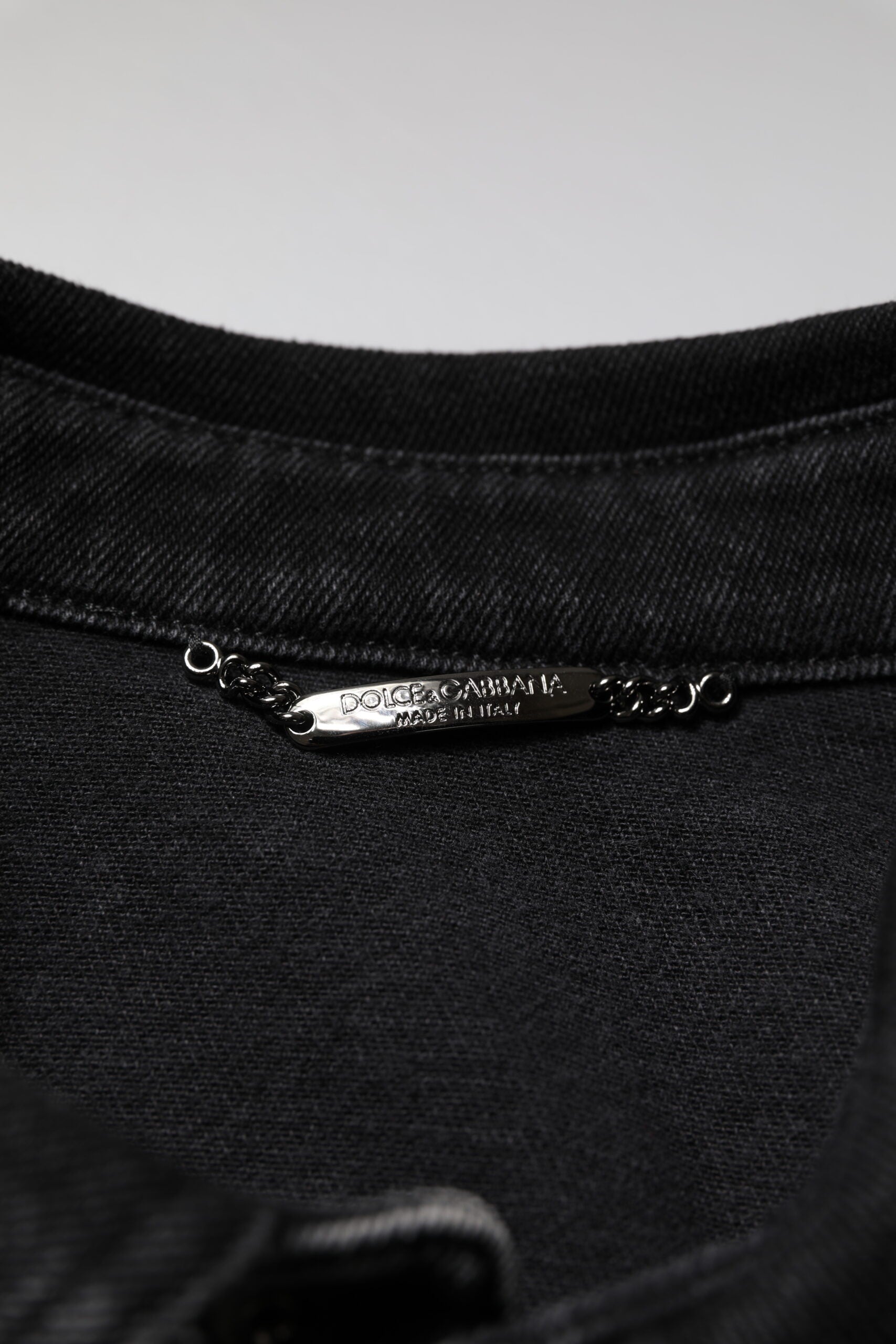 Black Logo Cotton Stretch Denim Jacket - ventzia