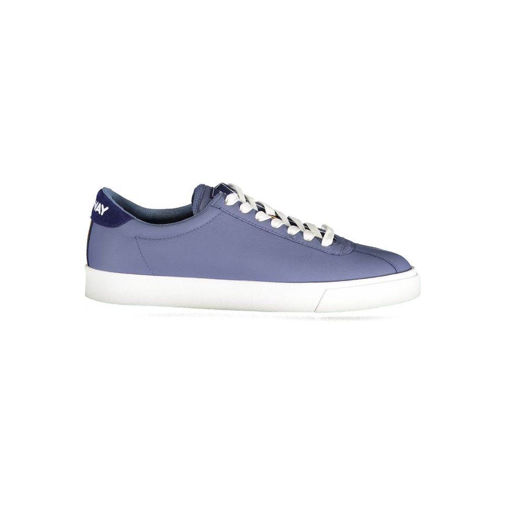 Chic Contrast Laced Sports Sneakers - ventzia