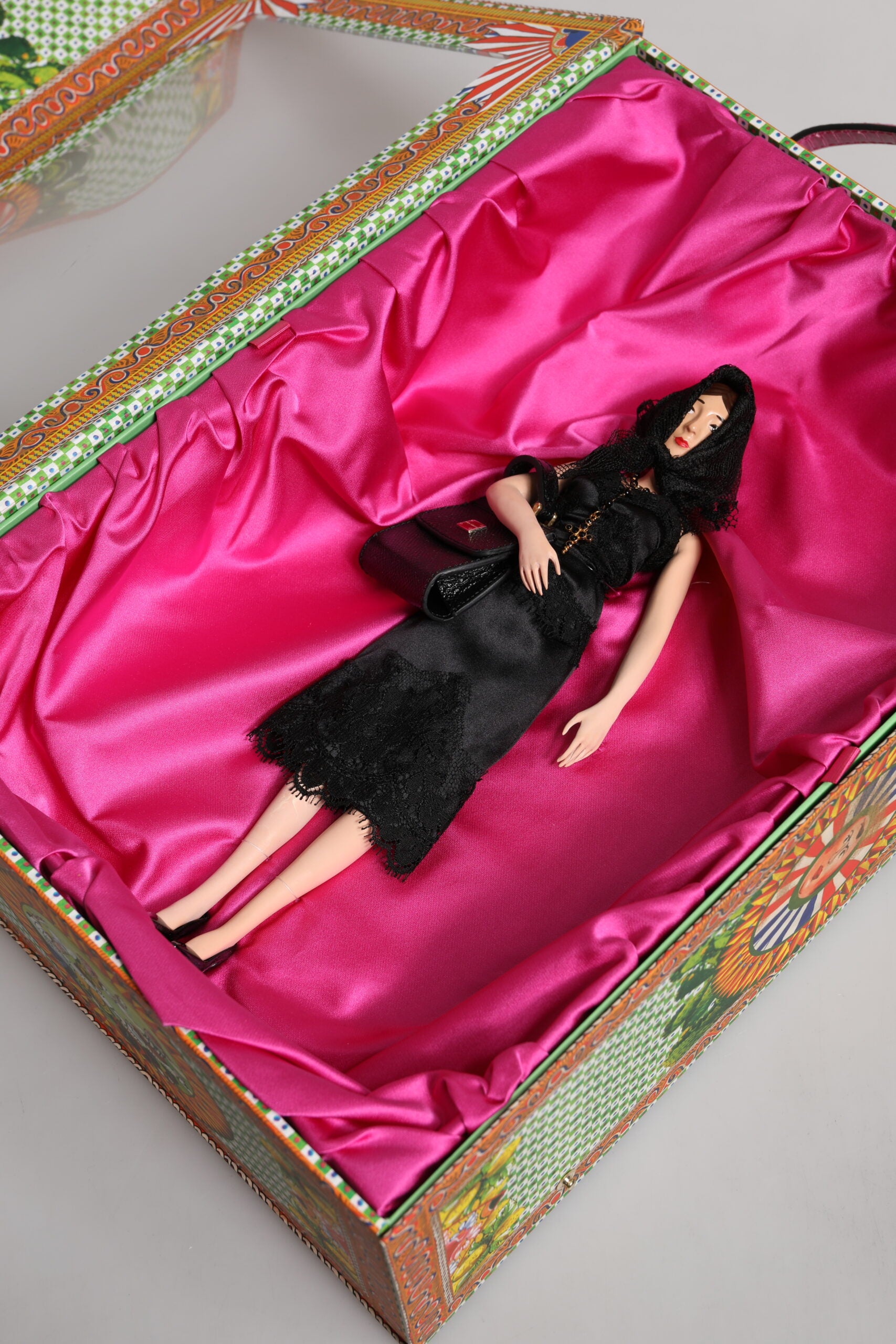 Black Dress Ceramic Porcelain Fashion Leather Sicily Dolls - ventzia