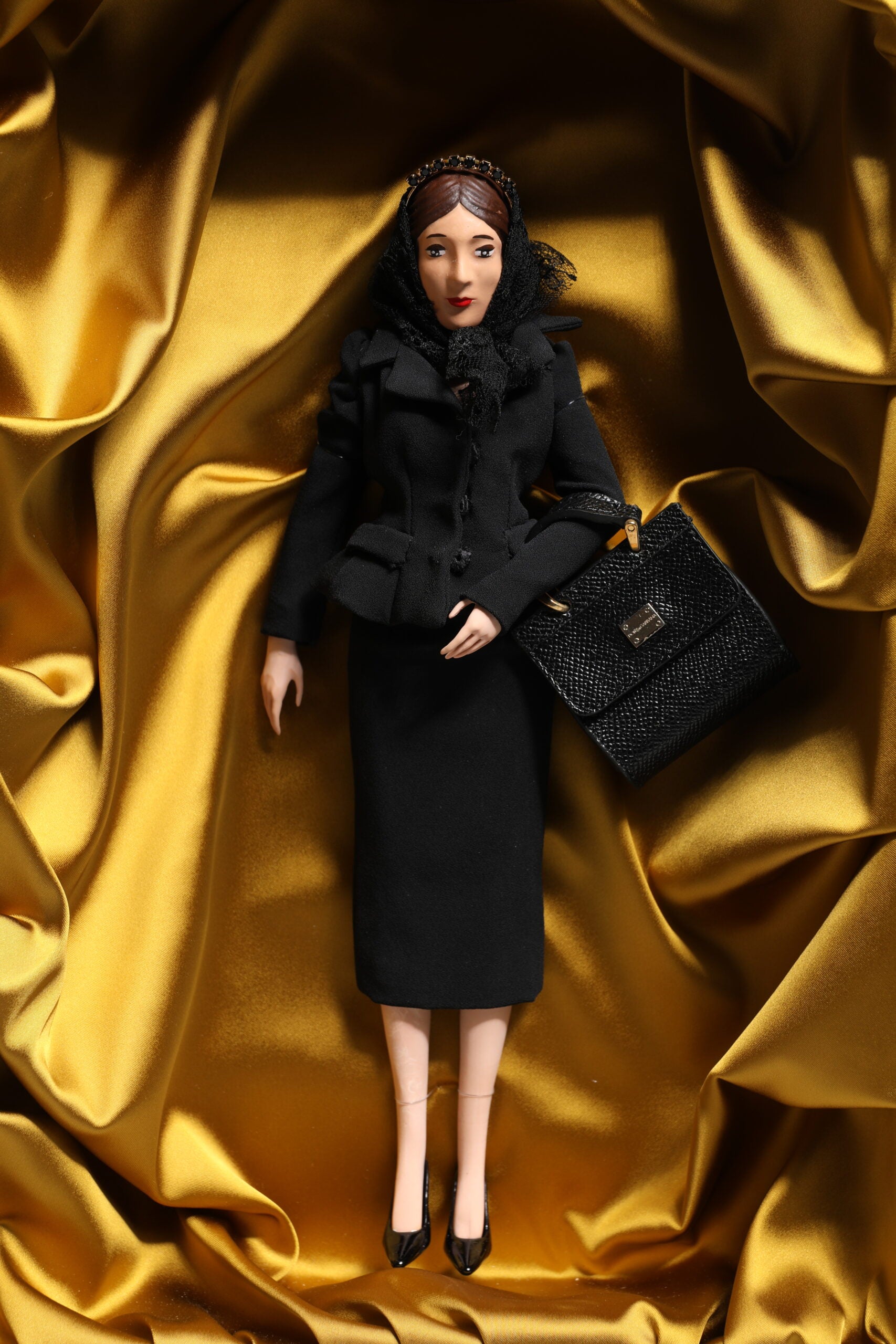 Black Dress Ceramic Porcelain Fashion Leather Sicily Dolls - ventzia