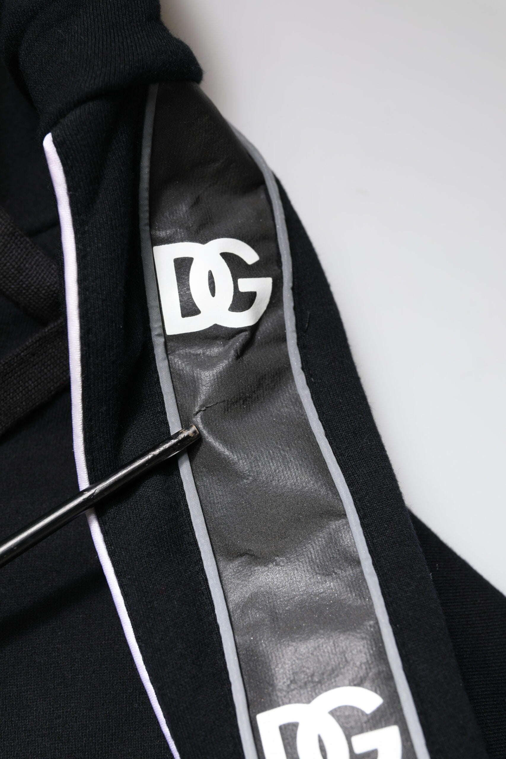 Black Cotton Logo Hooded Sweatshirt Sweater - ventzia