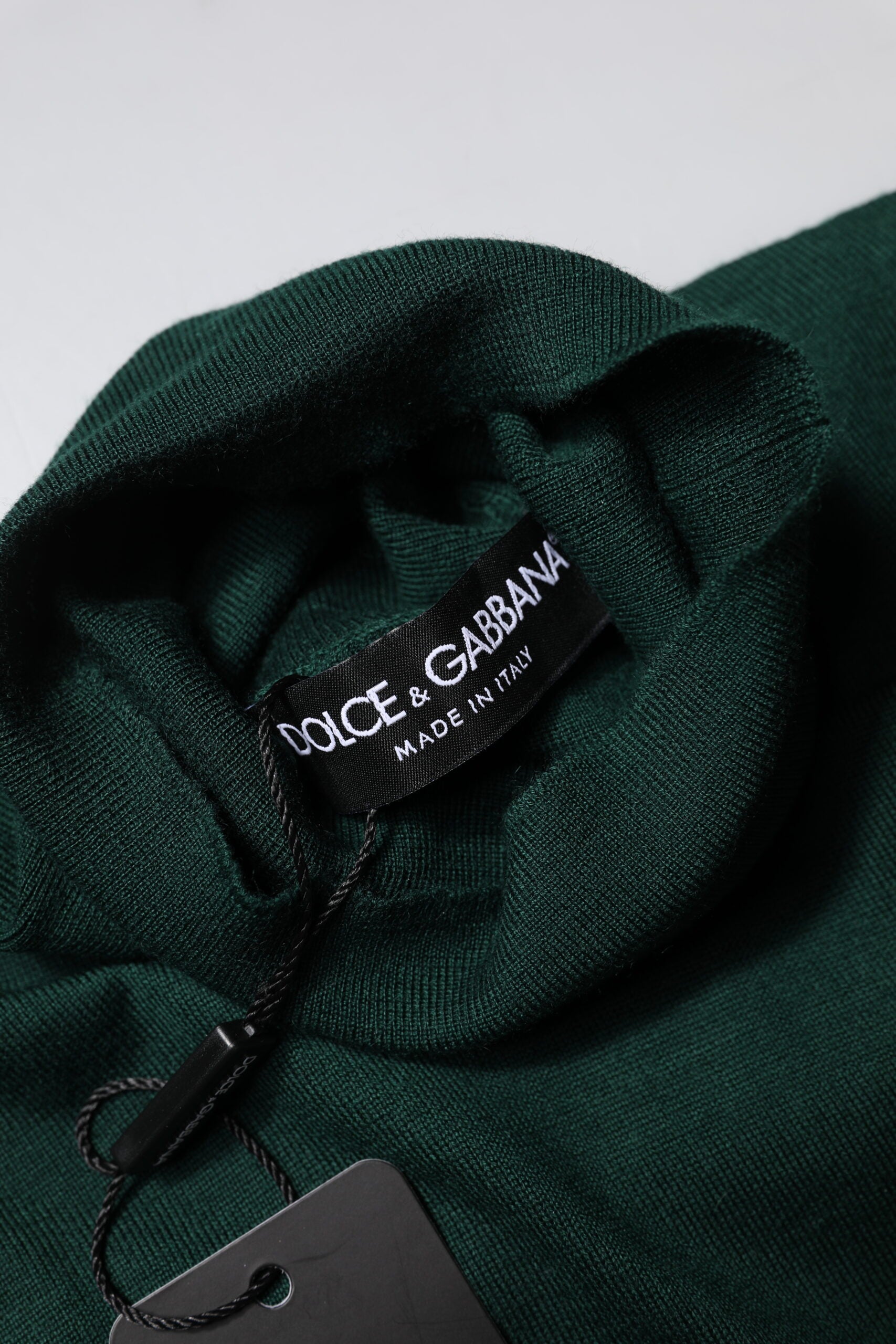 Green Cashmere Knitted Men Pullover Sweater - ventzia