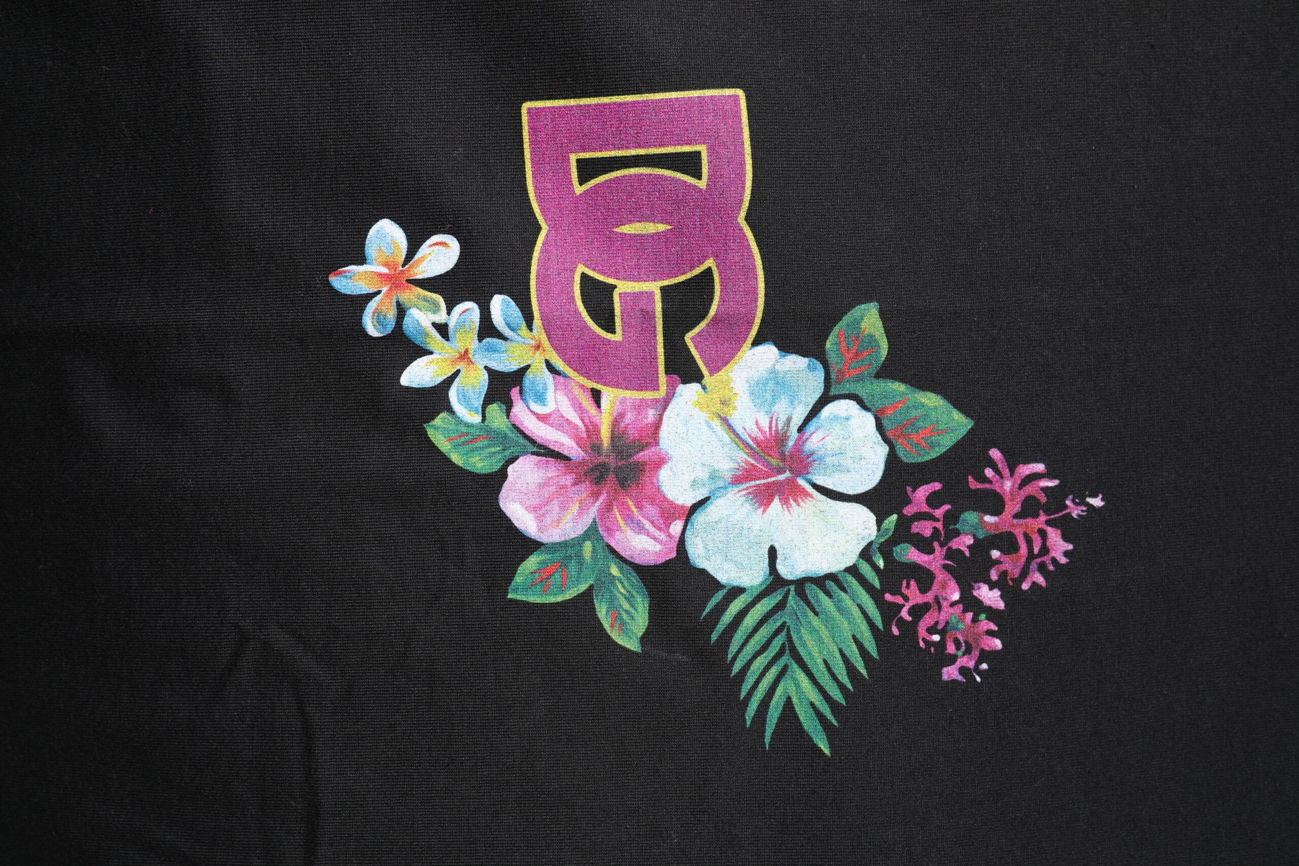 Black DG Floral Print Crew Neck T-shirt - ventzia
