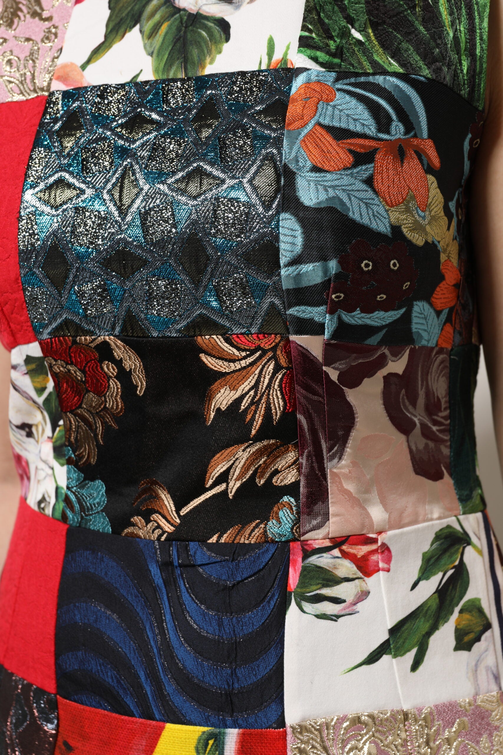 Multicolor Patchwork Sleeveless Sheath Dress - ventzia