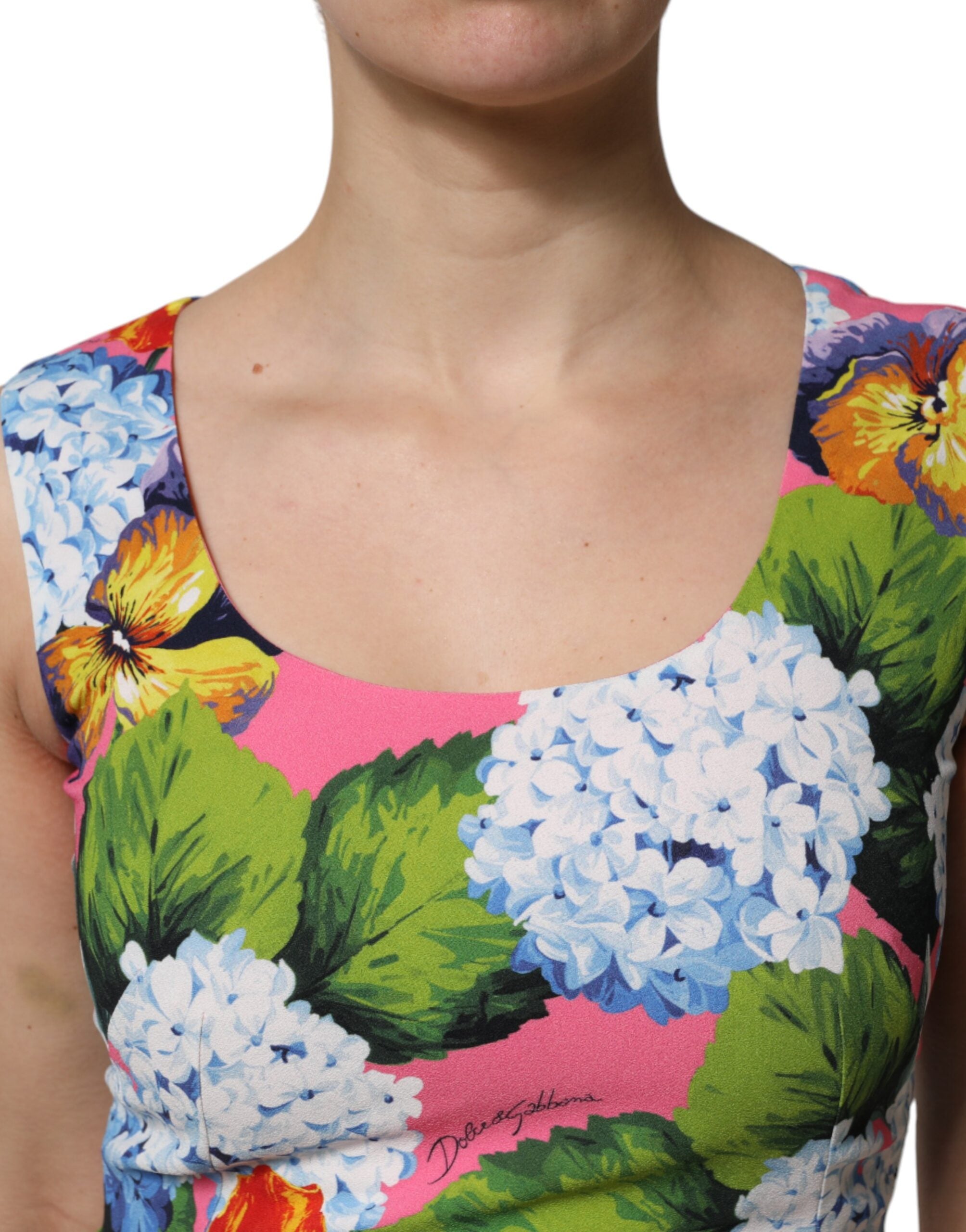 Multicolor Floral Sleeveless Sheath Dress - ventzia