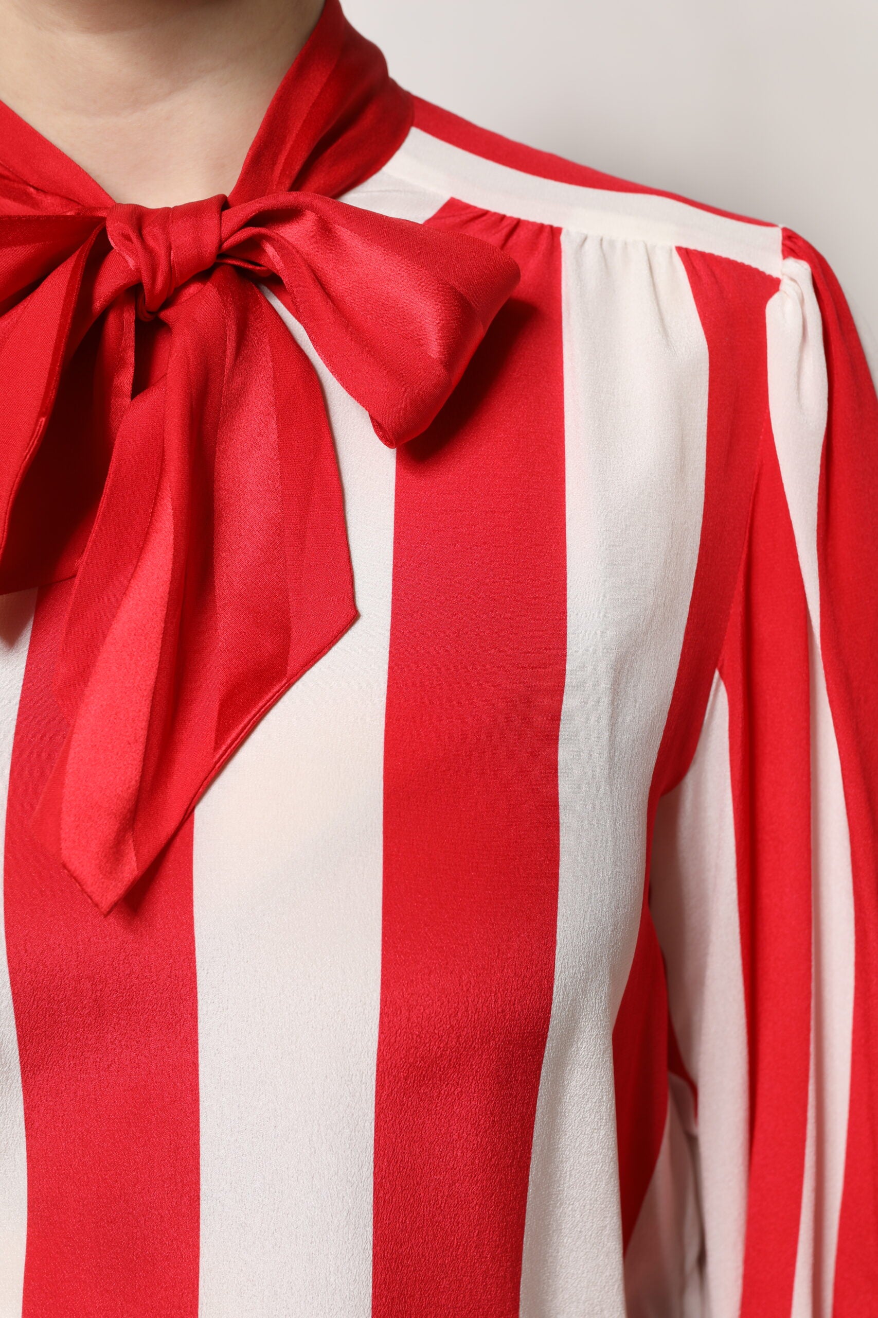 Red White Stripes Ascot Collar Blouse Top - ventzia