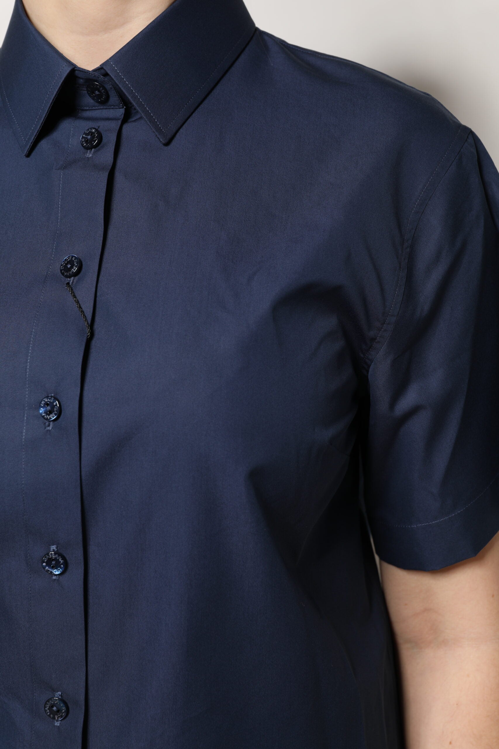 Blue Cotton Short Sleeves Button Down Top - ventzia