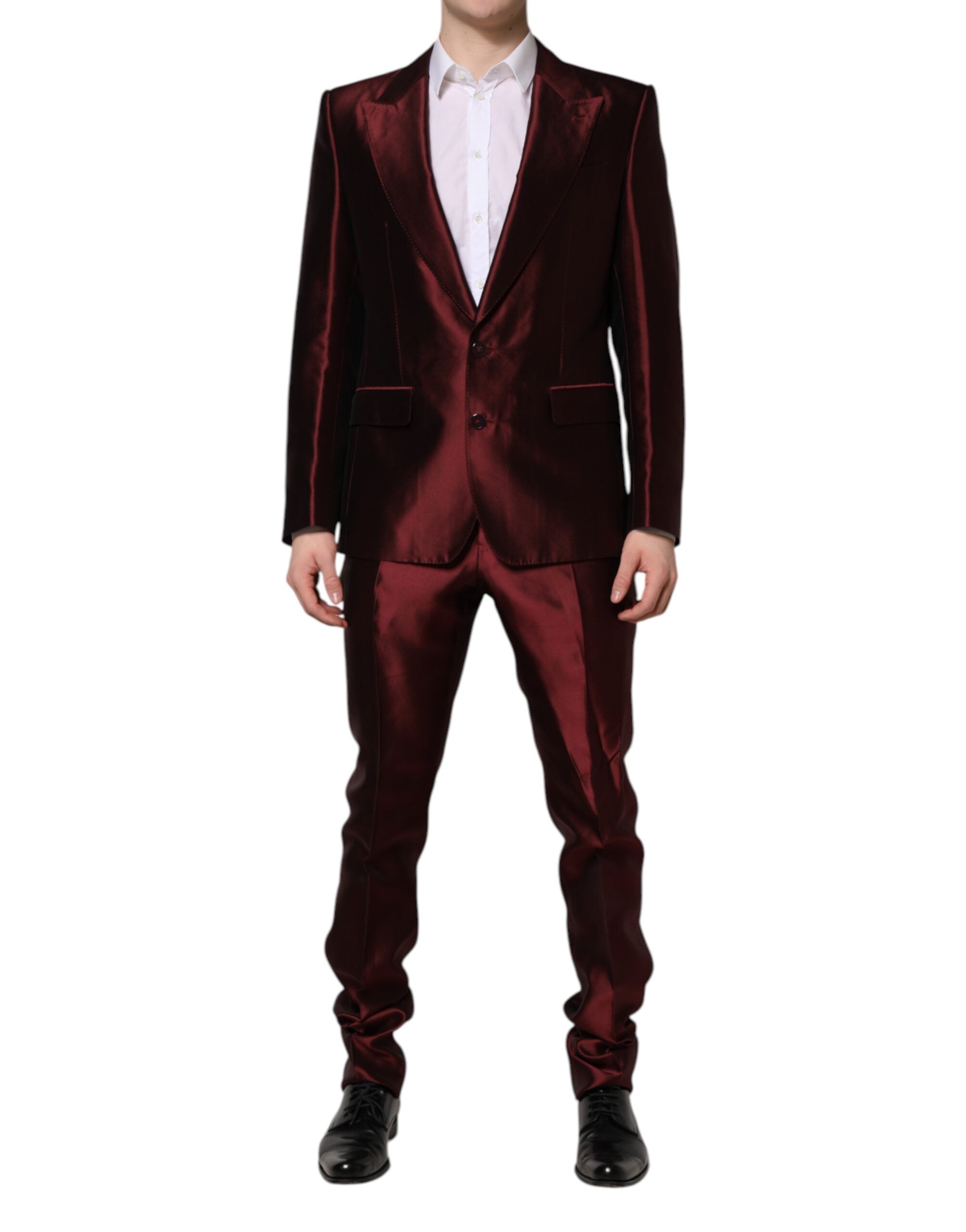 Bordeaux Silk 2 Piece Single Breasted Suit - ventzia