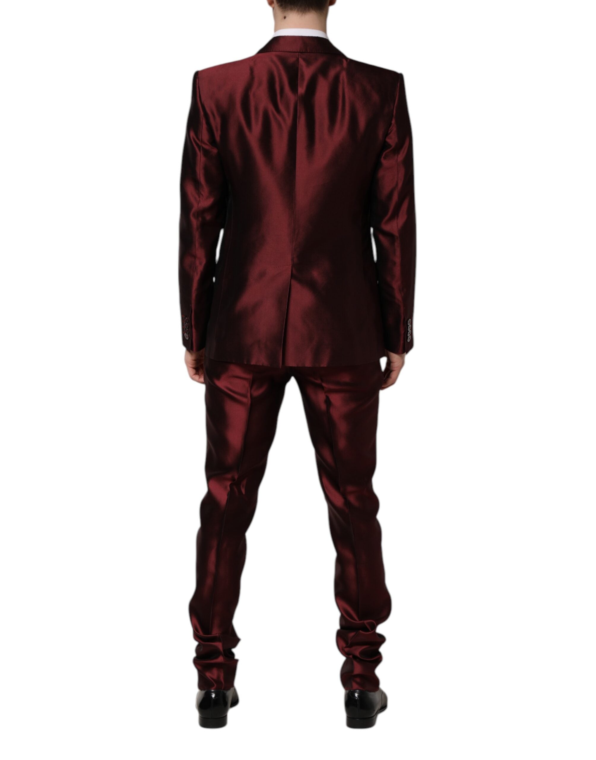 Bordeaux Silk 2 Piece Single Breasted Suit - ventzia