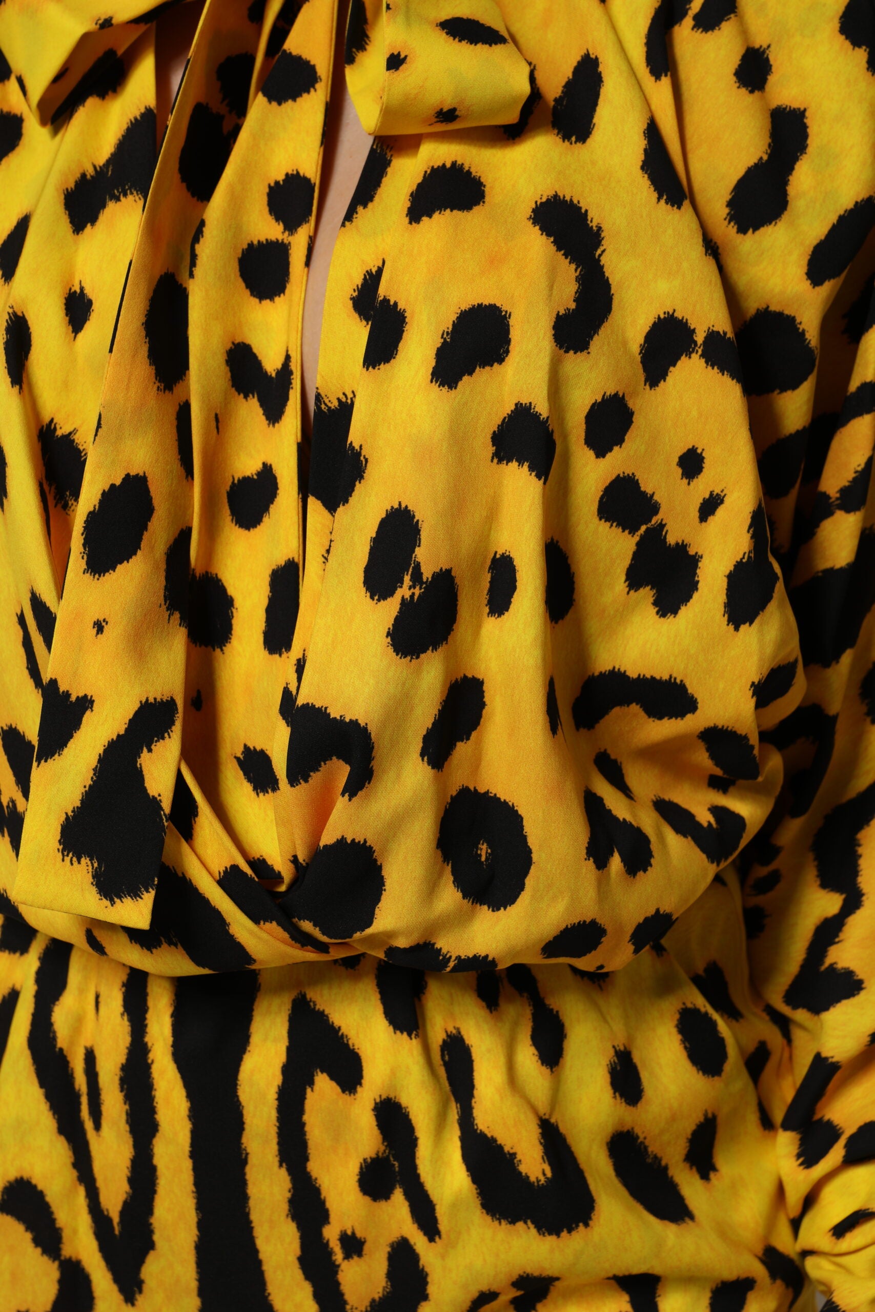 Yellow Leopard Long Sleeves Jumpsuit Dress - ventzia