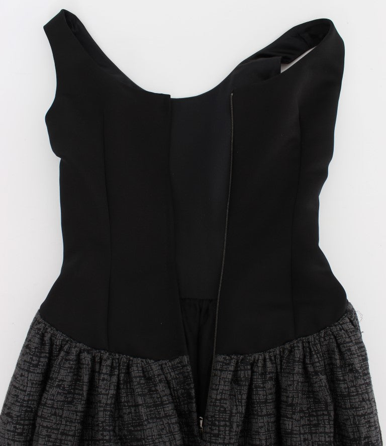 Elegant Black Full-Length Sheath Dress - ventzia
