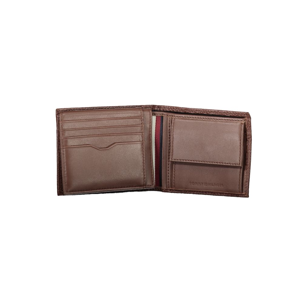 Elegant Brown Leather Bifold Wallet - ventzia